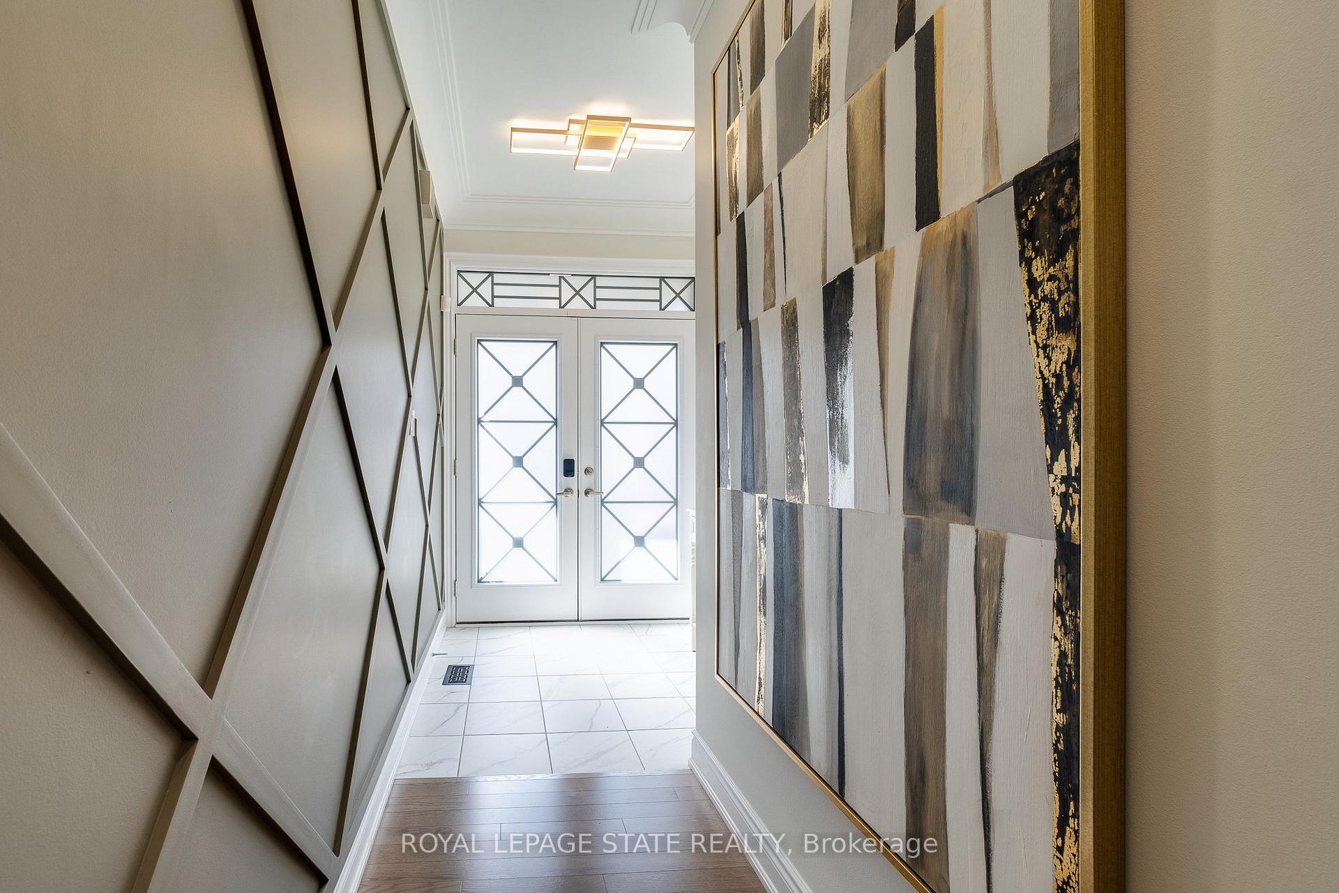 Photo 2 of 134 Cactus Crescent, Hamilton, Stoney Creek Mountain — HOMEH