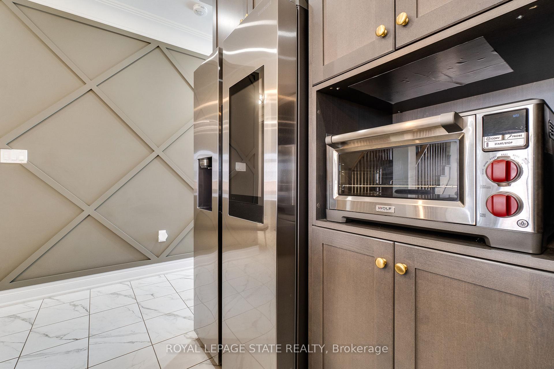 Photo 13 of 134 Cactus Crescent, Hamilton, Stoney Creek Mountain — HOMEH