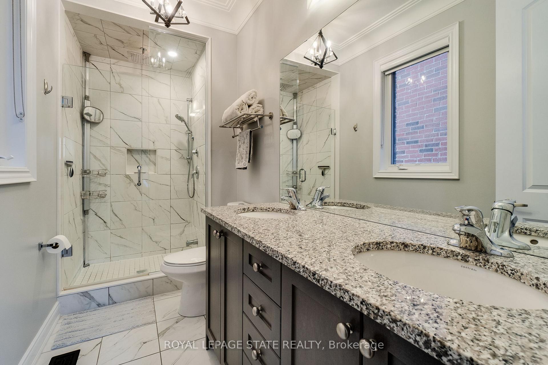 Photo 24 of 134 Cactus Crescent, Hamilton, Stoney Creek Mountain — HOMEH