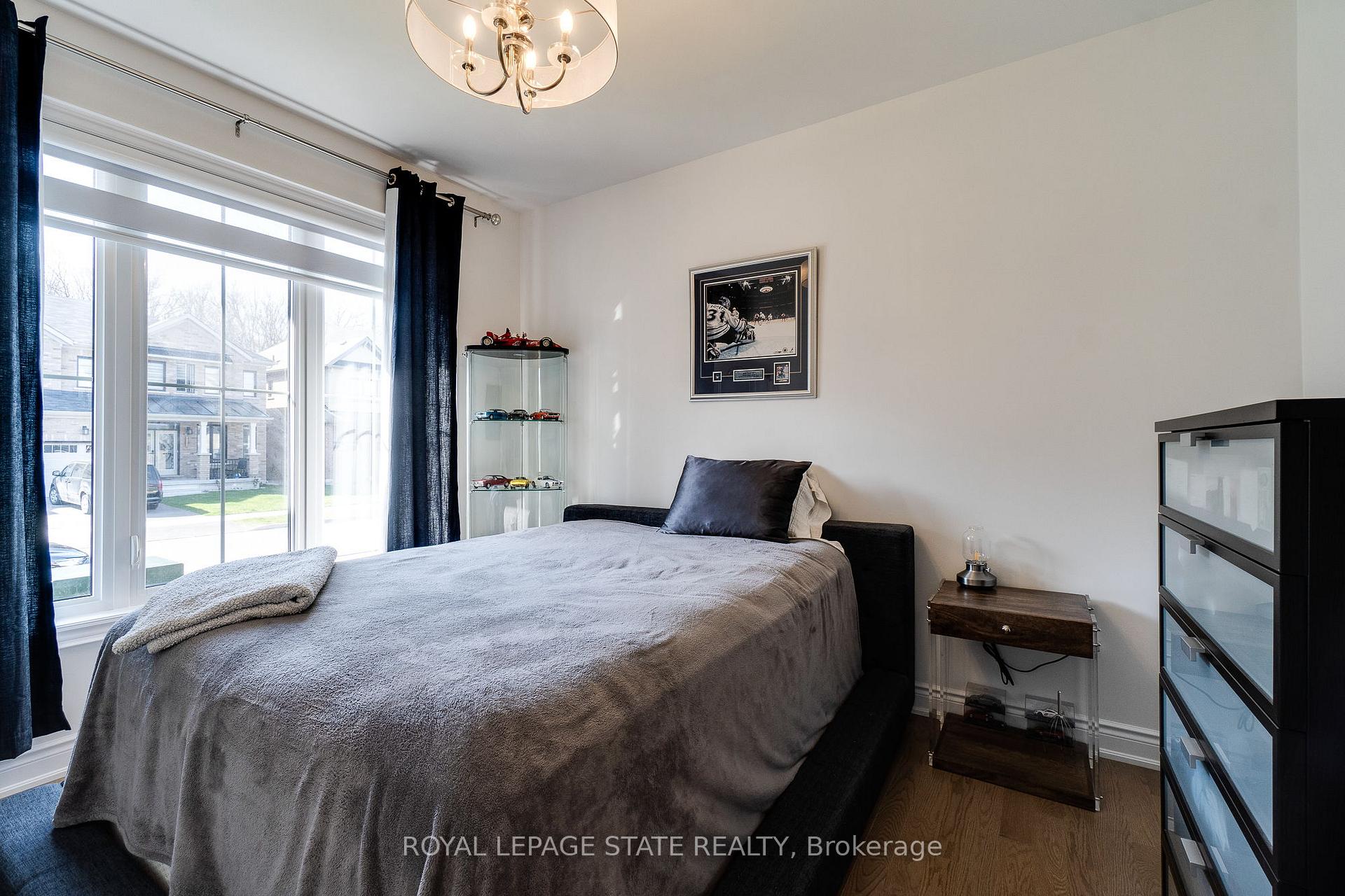 Photo 23 of 134 Cactus Crescent, Hamilton, Stoney Creek Mountain — HOMEH
