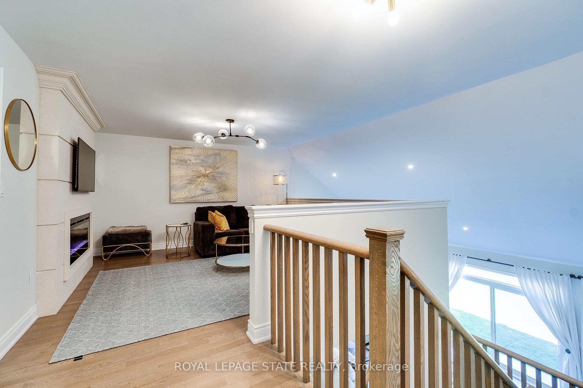 Photo 32 of 134 Cactus Crescent, Hamilton, Stoney Creek Mountain — HOMEH