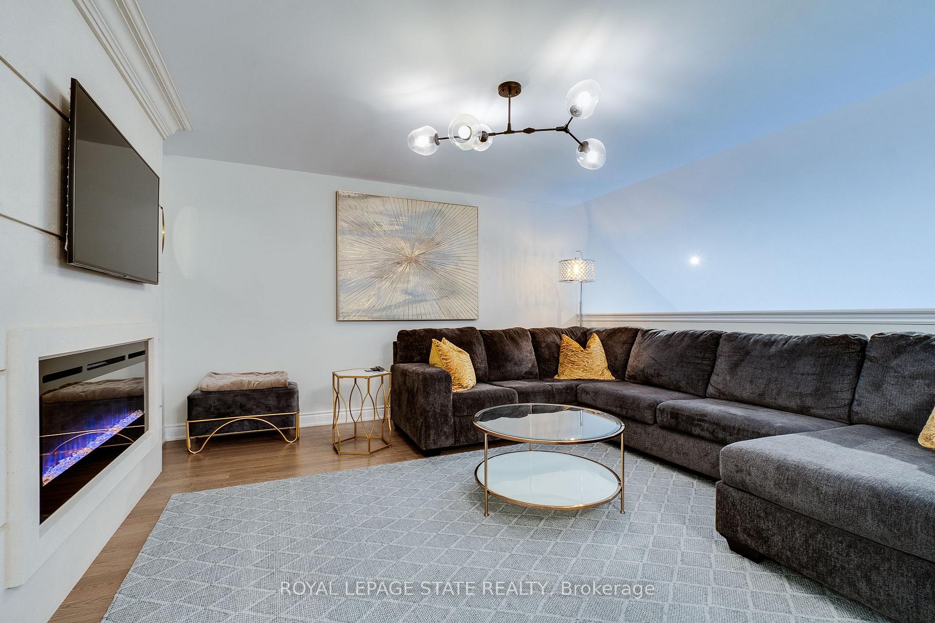 Photo 30 of 134 Cactus Crescent, Hamilton, Stoney Creek Mountain — HOMEH