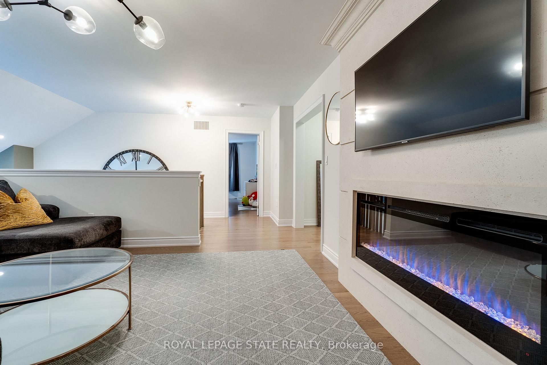 Photo 47 of 134 Cactus Crescent, Hamilton, Stoney Creek Mountain — HOMEH