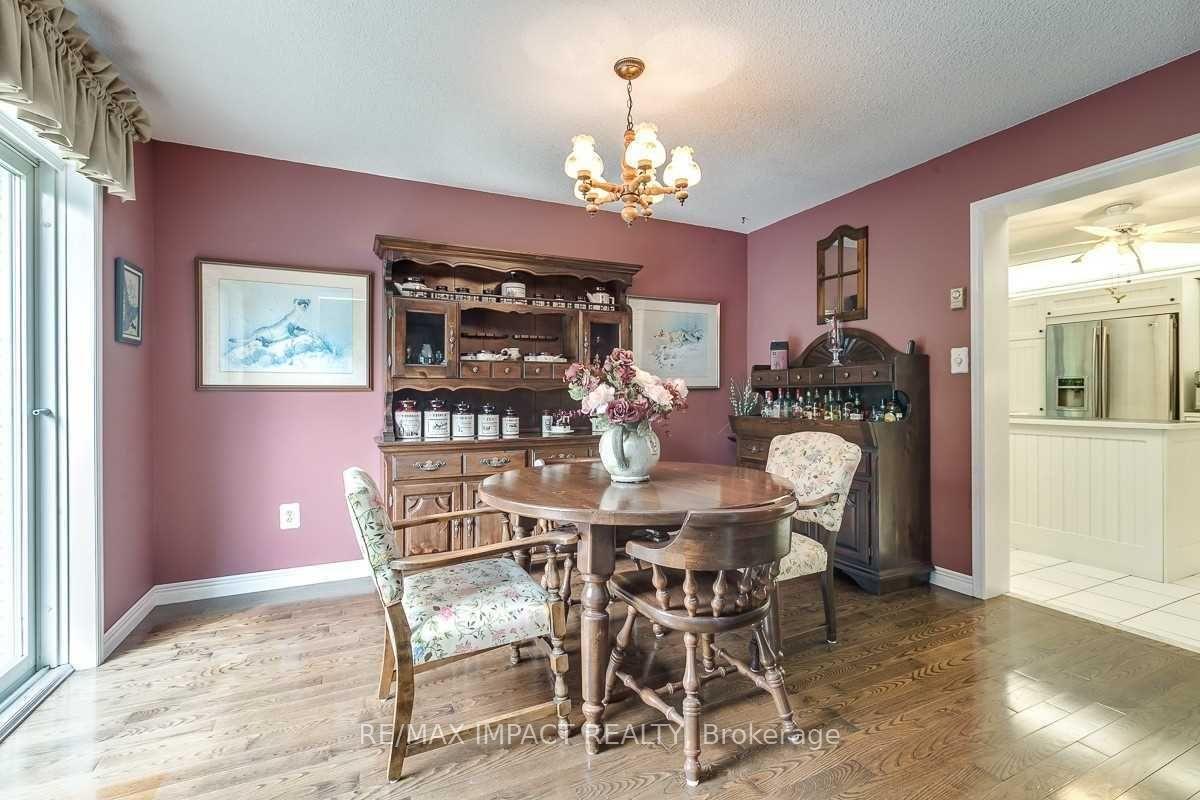 Photo 9 of 6 Hawke Court, Clarington, Rural Clarington — HOMEH