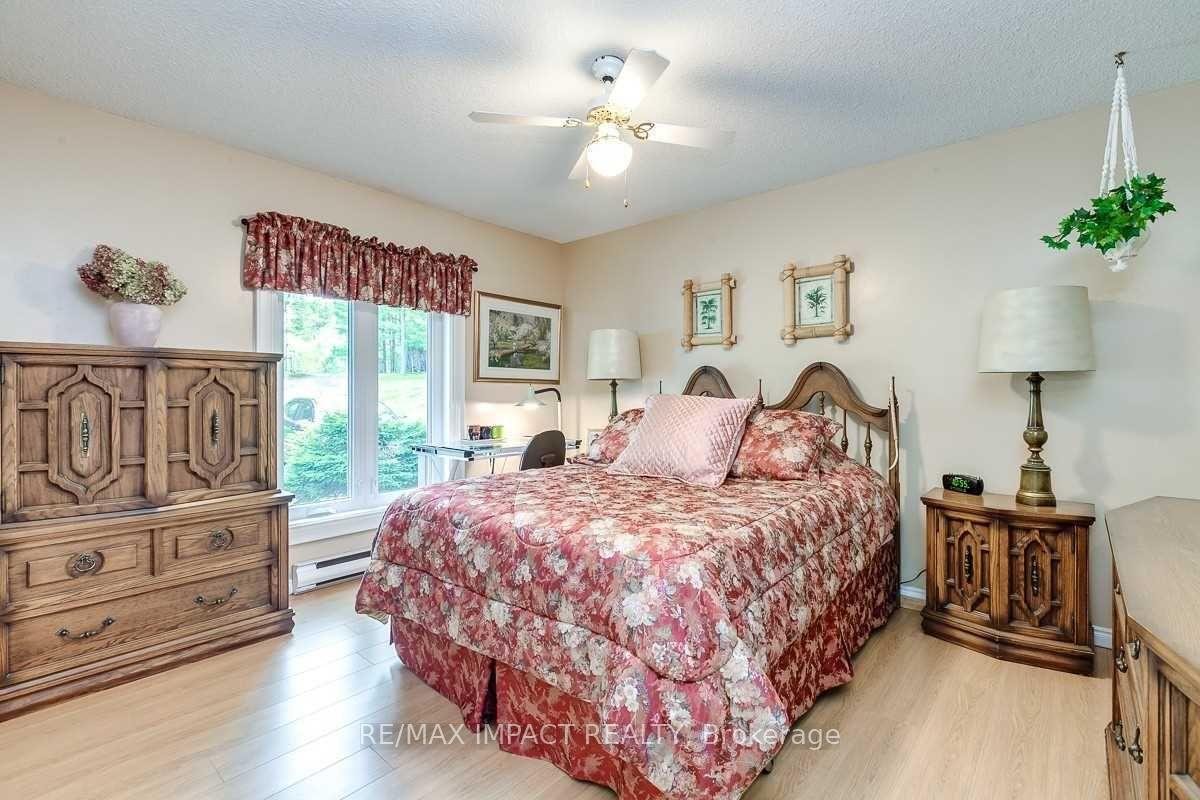 Photo 13 of 6 Hawke Court, Clarington, Rural Clarington — HOMEH
