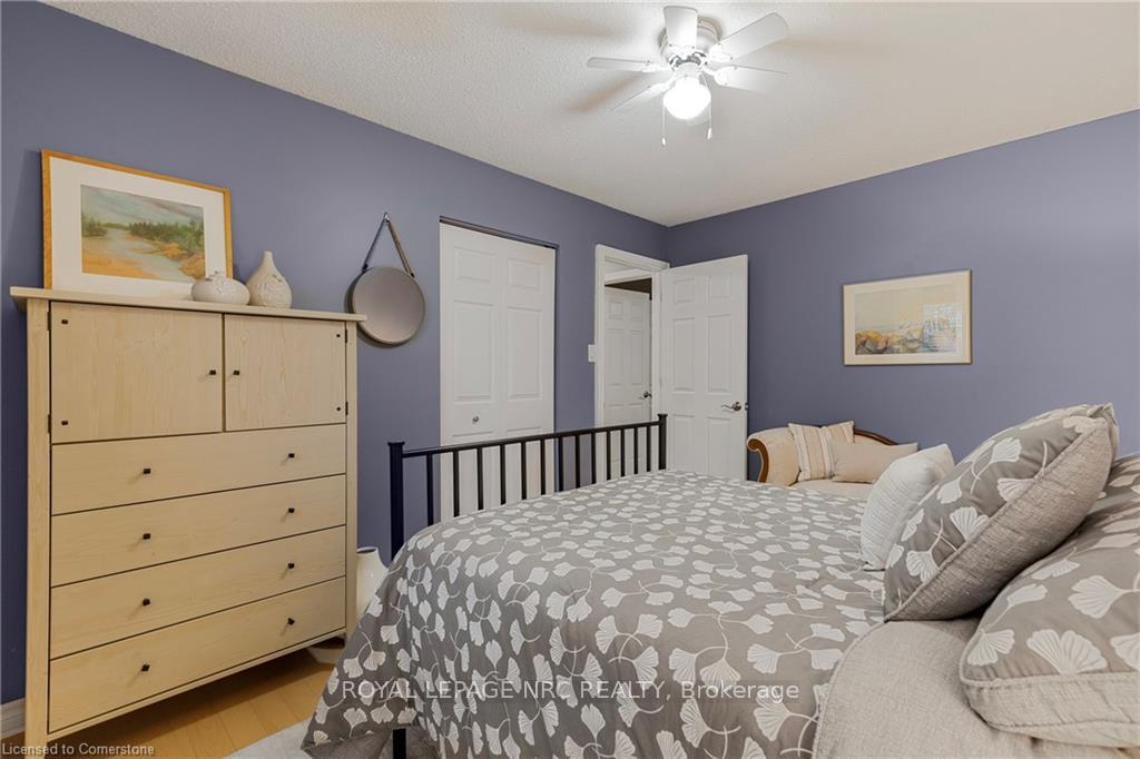 Photo 17 of 81 Debora Drive, Grimsby, Grimsby Beach — HOMEH