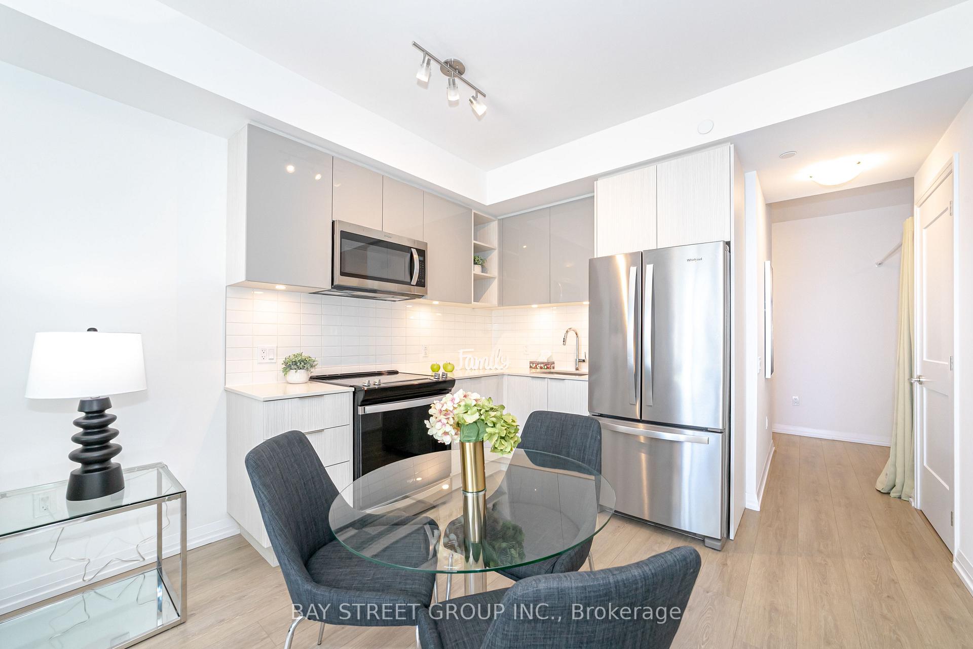 Photo 18 of Unit 1513, 50 Dunfield Avenue, Toronto, Mount Pleasant West — HOMEH
