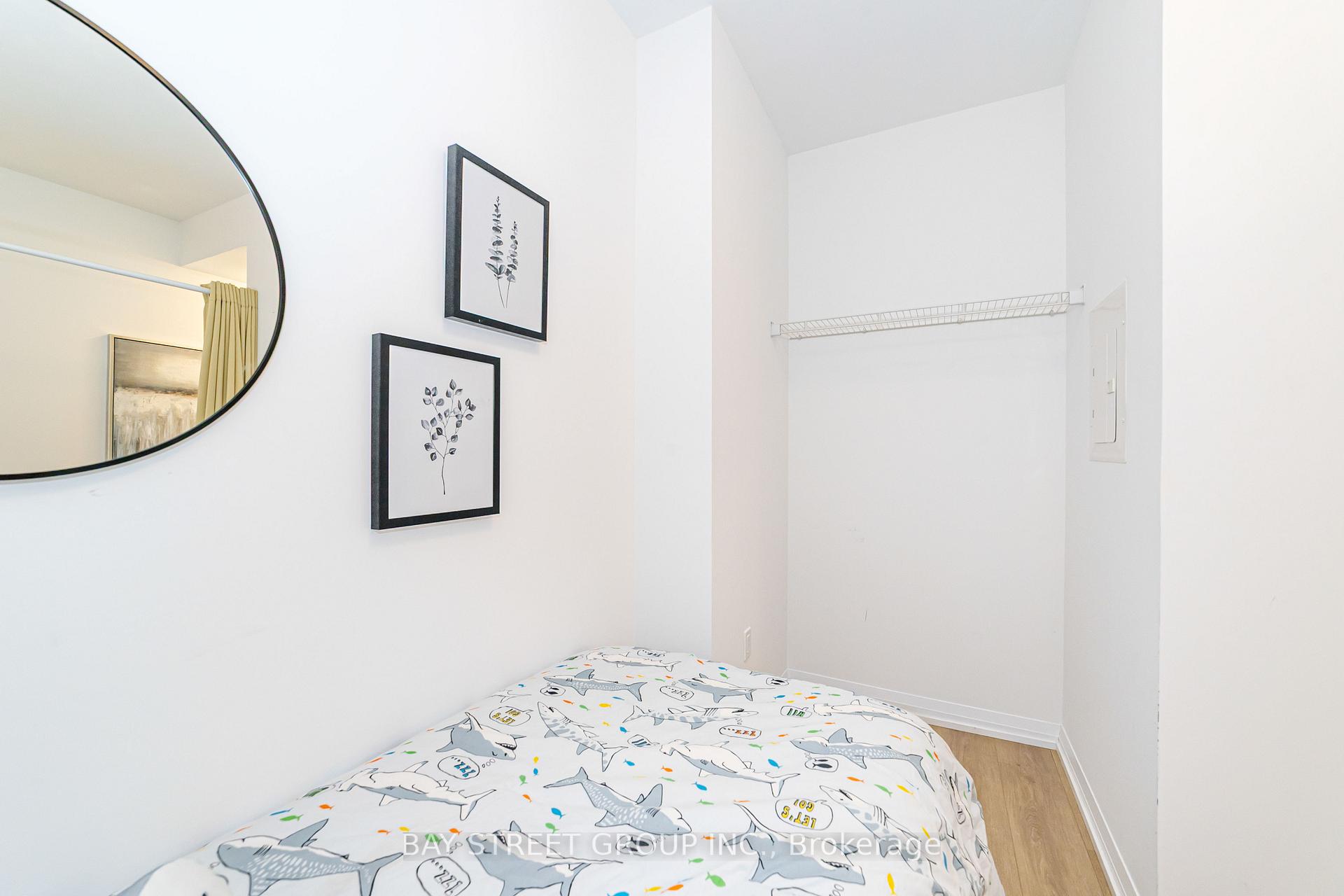 Photo 12 of Unit 1513, 50 Dunfield Avenue, Toronto, Mount Pleasant West — HOMEH