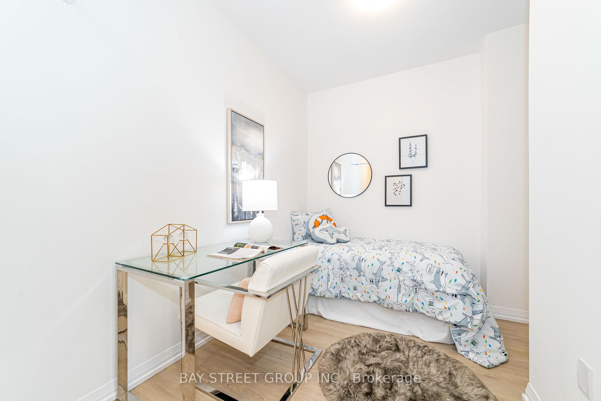 Photo 14 of Unit 1513, 50 Dunfield Avenue, Toronto, Mount Pleasant West — HOMEH