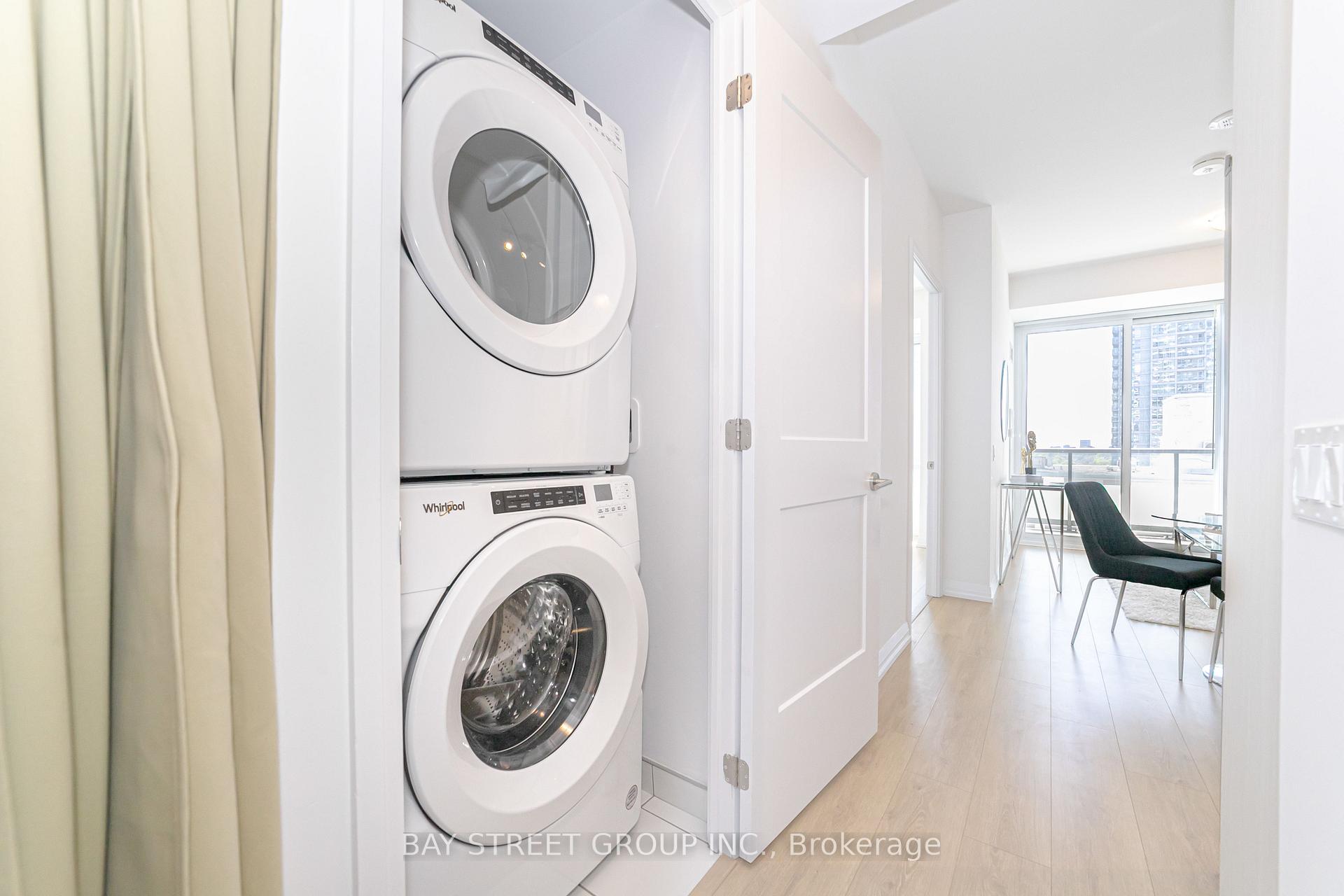 Photo 20 of Unit 1513, 50 Dunfield Avenue, Toronto, Mount Pleasant West — HOMEH