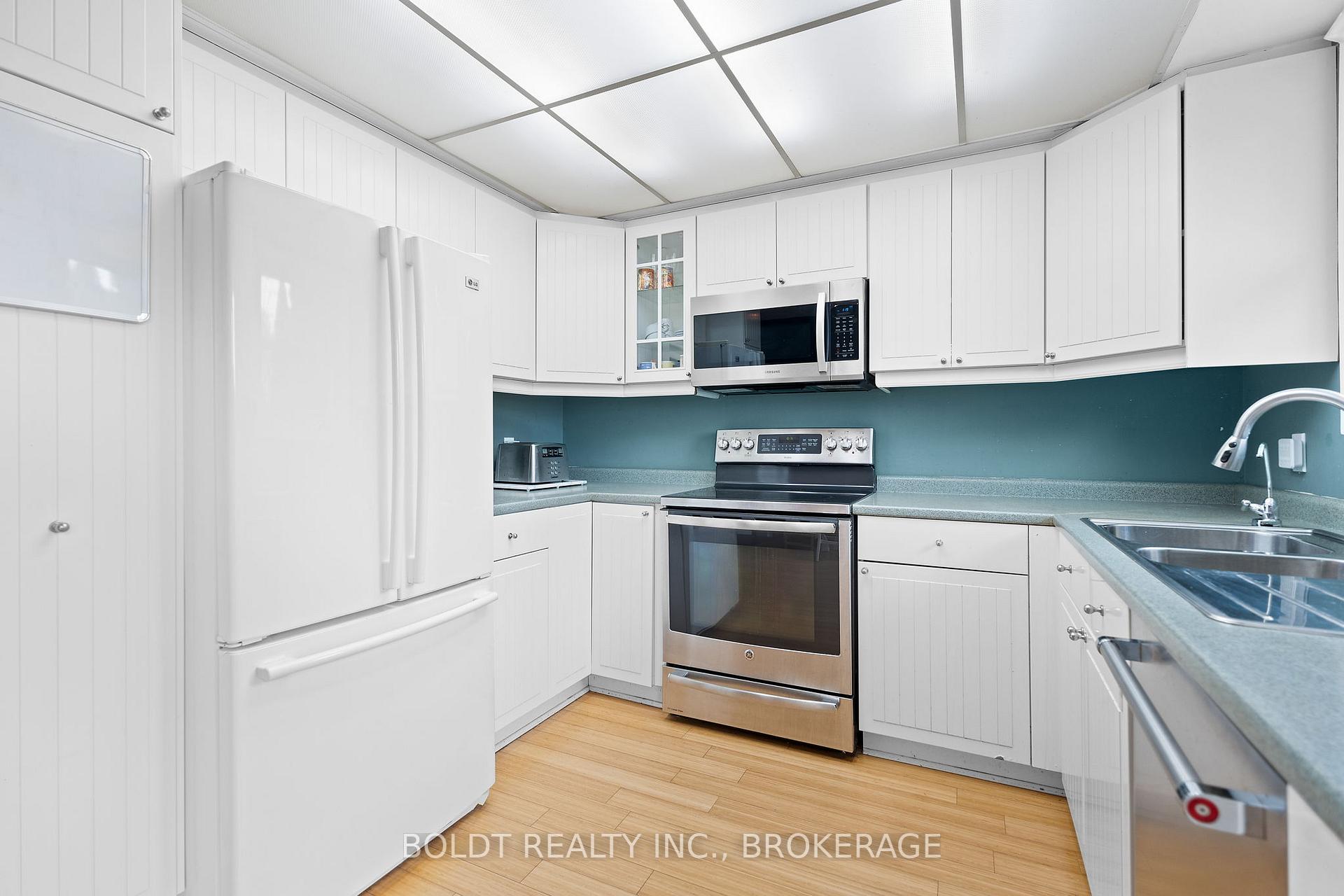 Photo 15 of 50 Beachview Drive, St. Catharines, Lakeshore — HOMEH