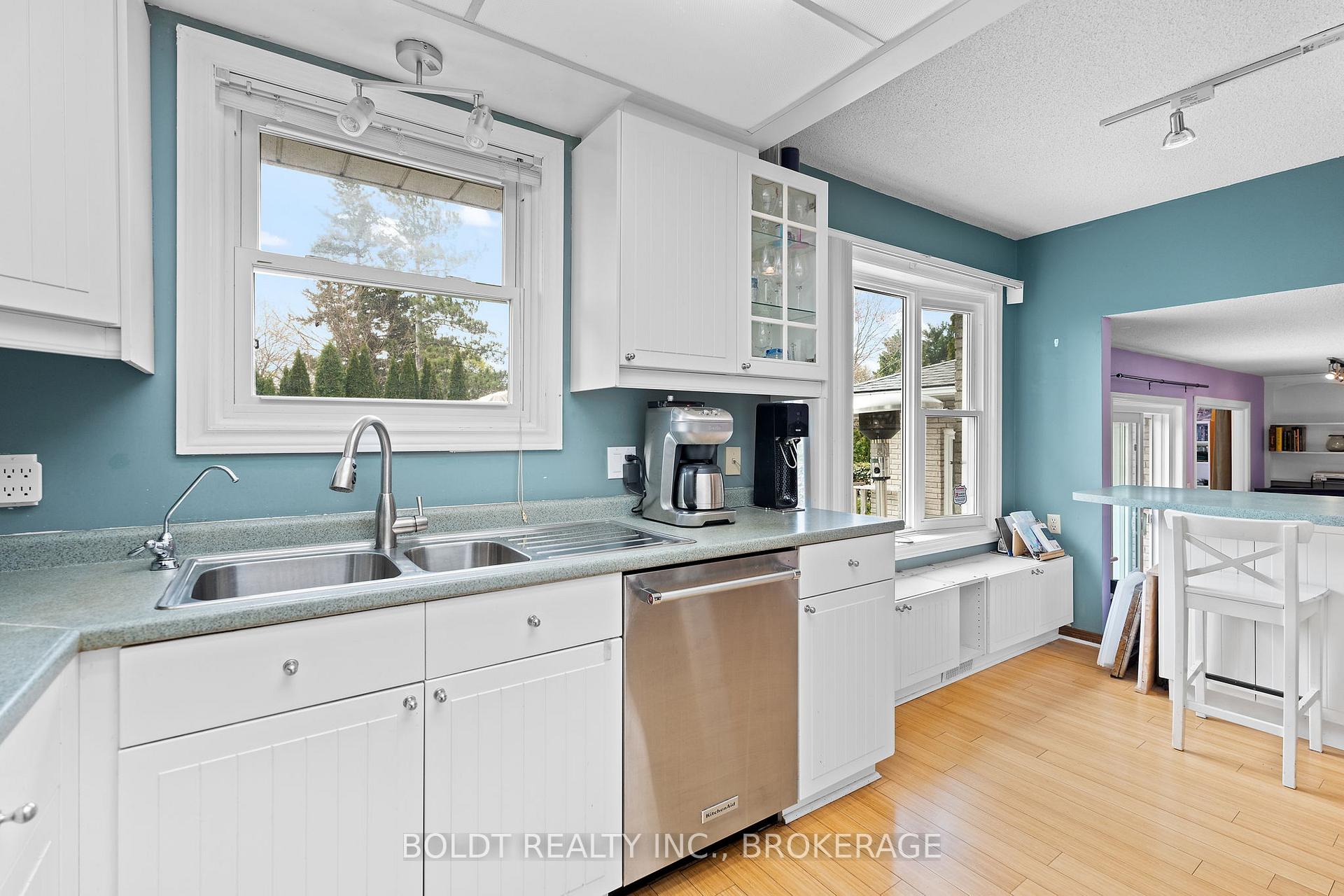Photo 25 of 50 Beachview Drive, St. Catharines, Lakeshore — HOMEH