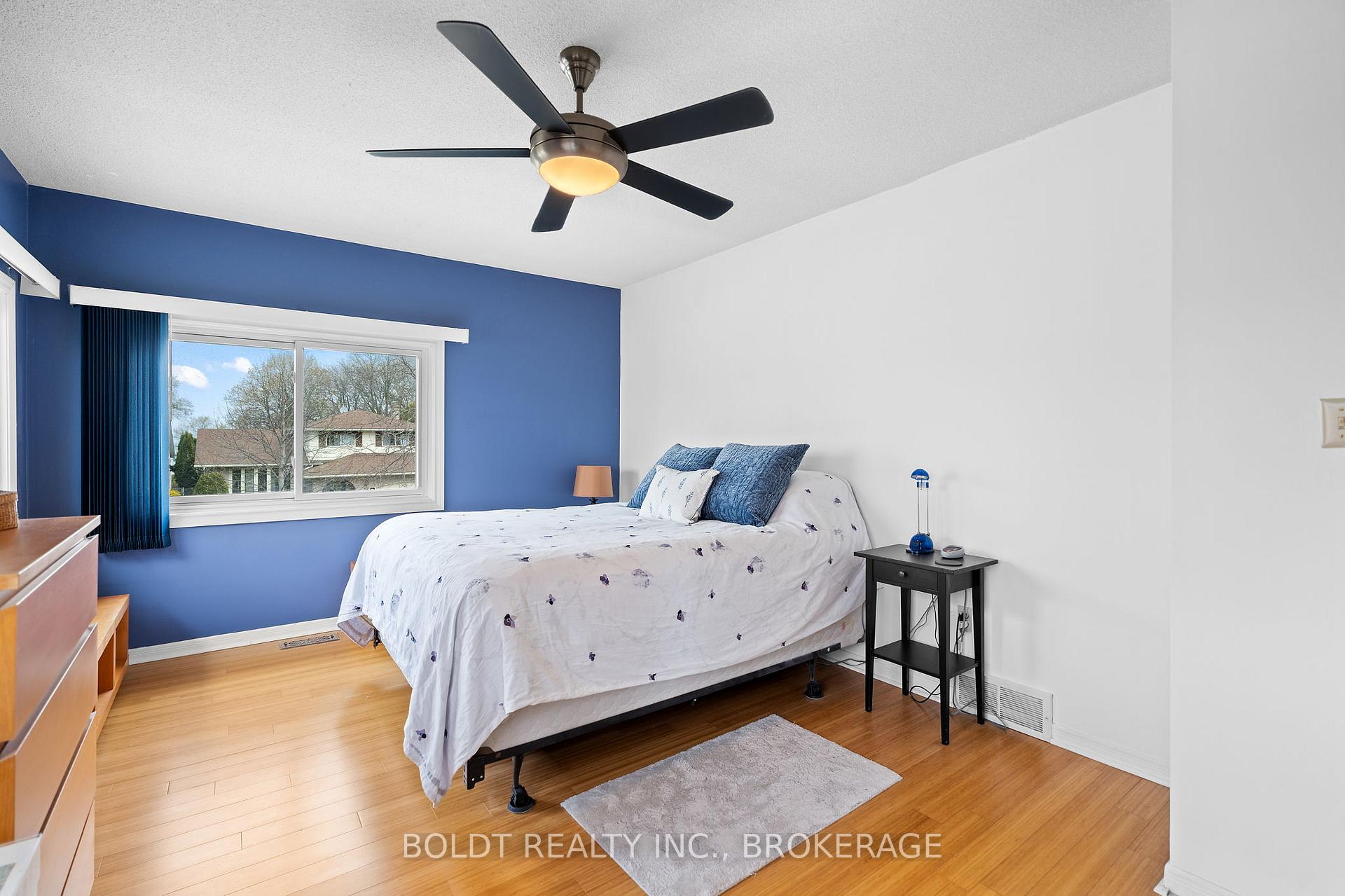Photo 10 of 50 Beachview Drive, St. Catharines, Lakeshore — HOMEH