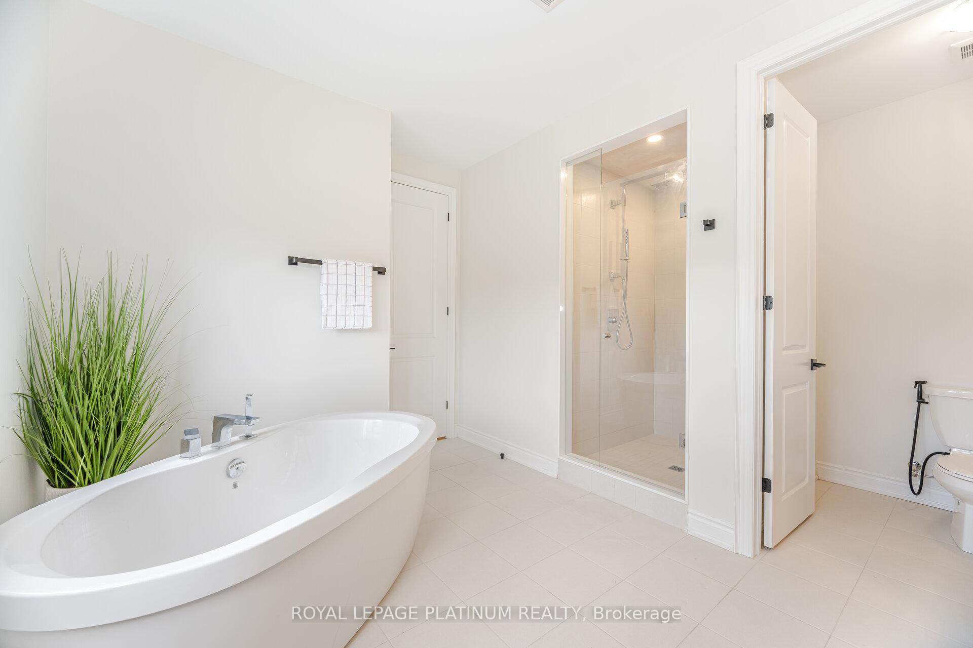 Photo 18 of 61 Raspberry Ridge Avenue, Caledon, Caledon East — HOMEH