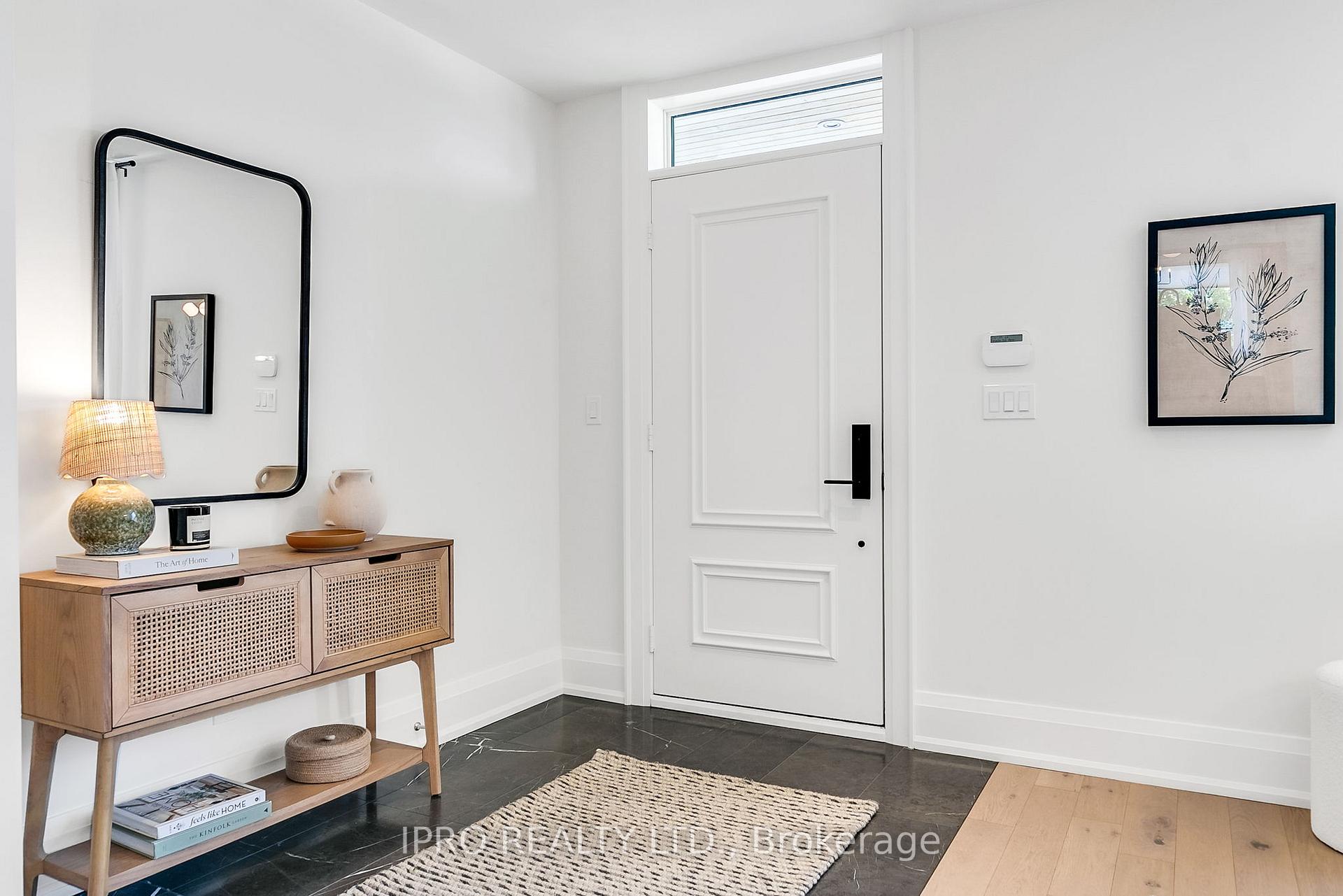Photo 15 of 94 Kings Park Boulevard, Toronto, Danforth Village-East York — HOMEH
