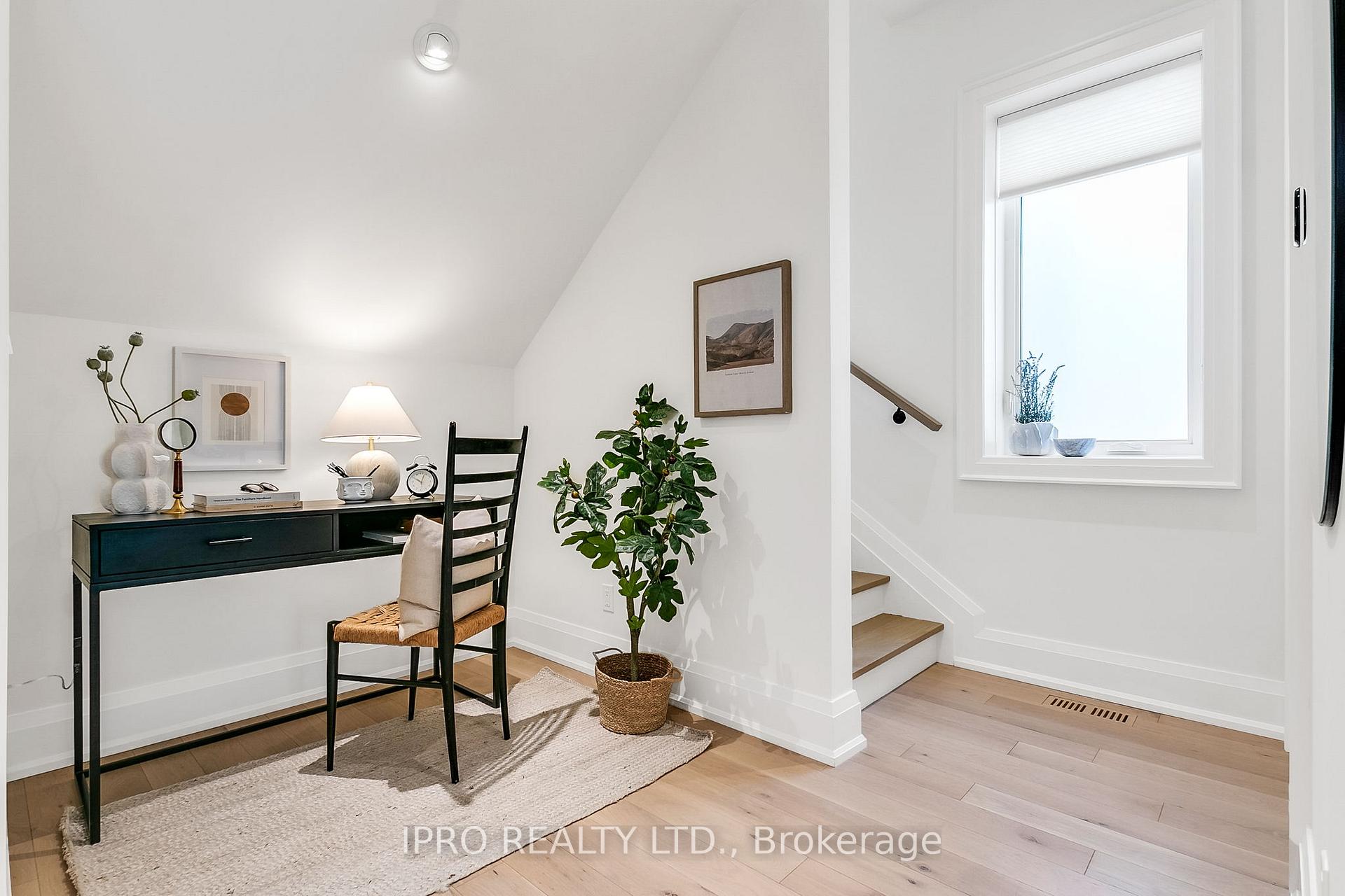 Photo 21 of 94 Kings Park Boulevard, Toronto, Danforth Village-East York — HOMEH