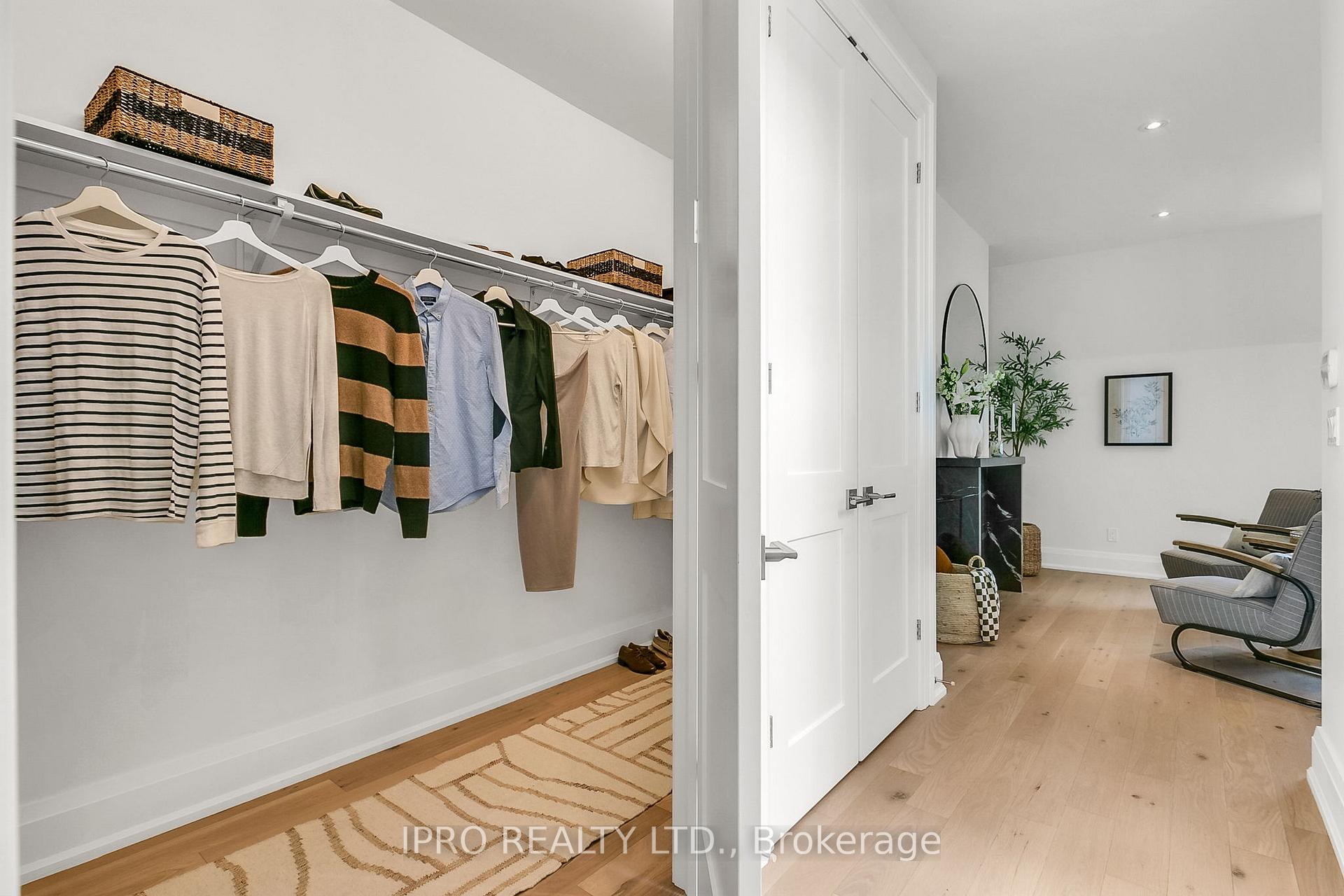 Photo 23 of 94 Kings Park Boulevard, Toronto, Danforth Village-East York — HOMEH
