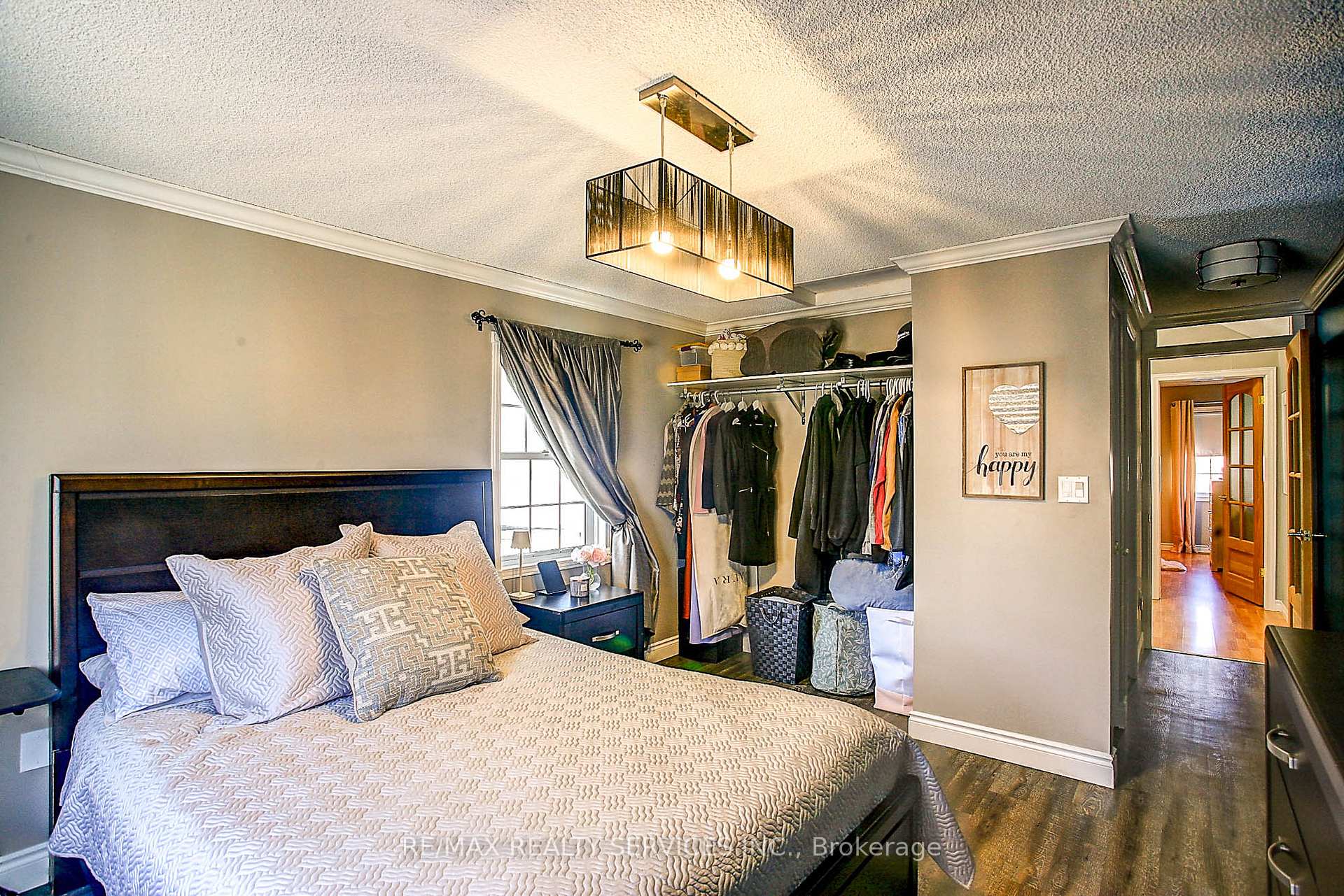 Photo 16 of 65 Wake Robin Drive, Kitchener, Larentian West — HOMEH
