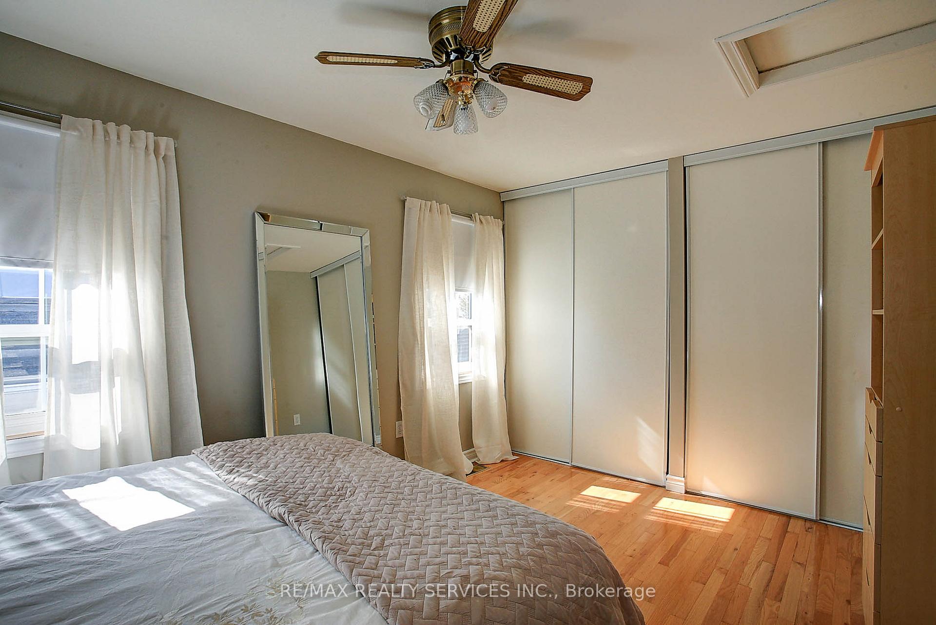 Photo 18 of 65 Wake Robin Drive, Kitchener, Larentian West — HOMEH