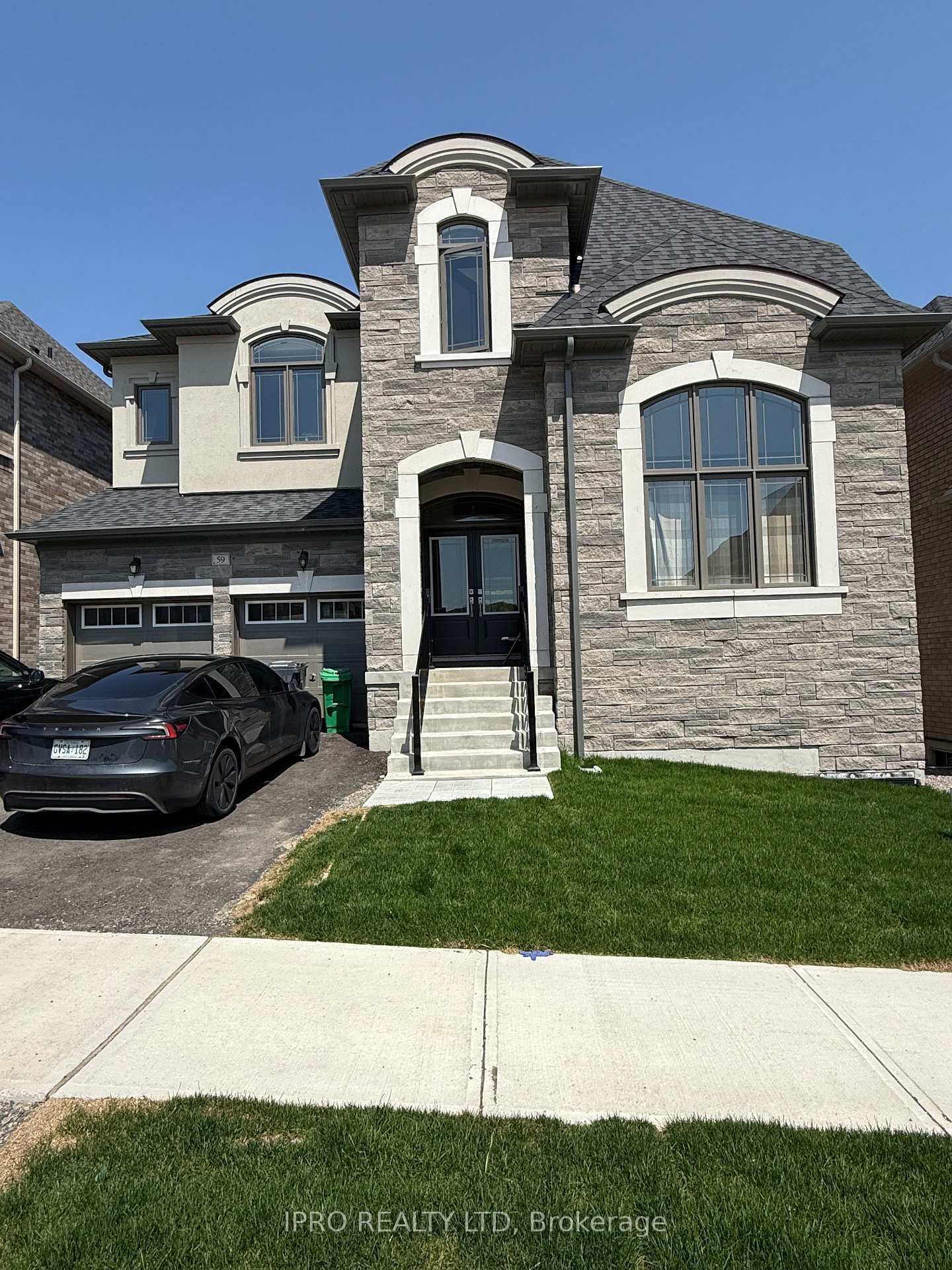 Photo 1 of 59 Raspberry Ridge Avenue, Caledon, Caledon East — HOMEH