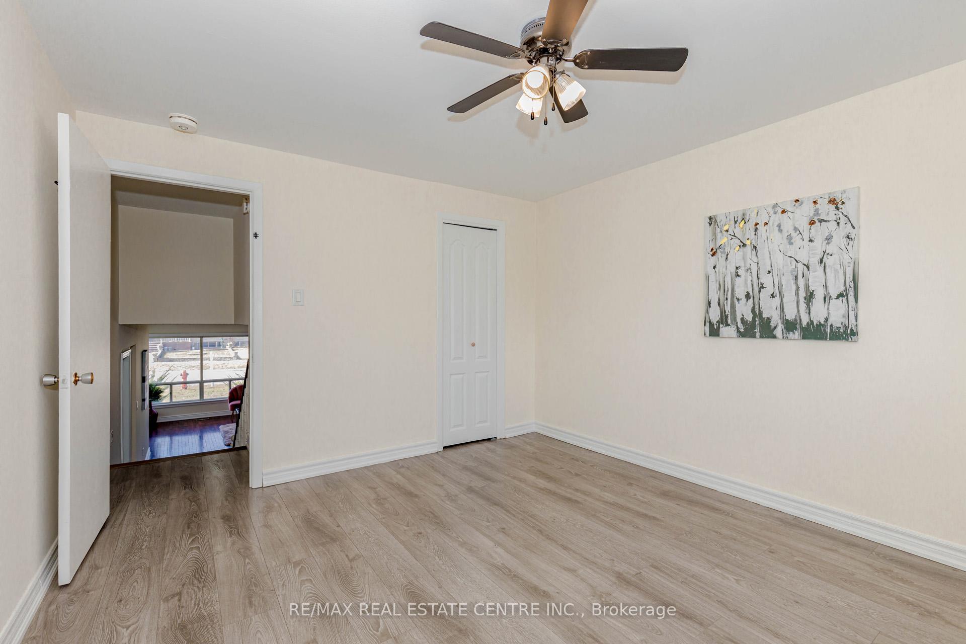 Photo 11 of 15 Benton Street, Brampton, Brampton East — HOMEH
