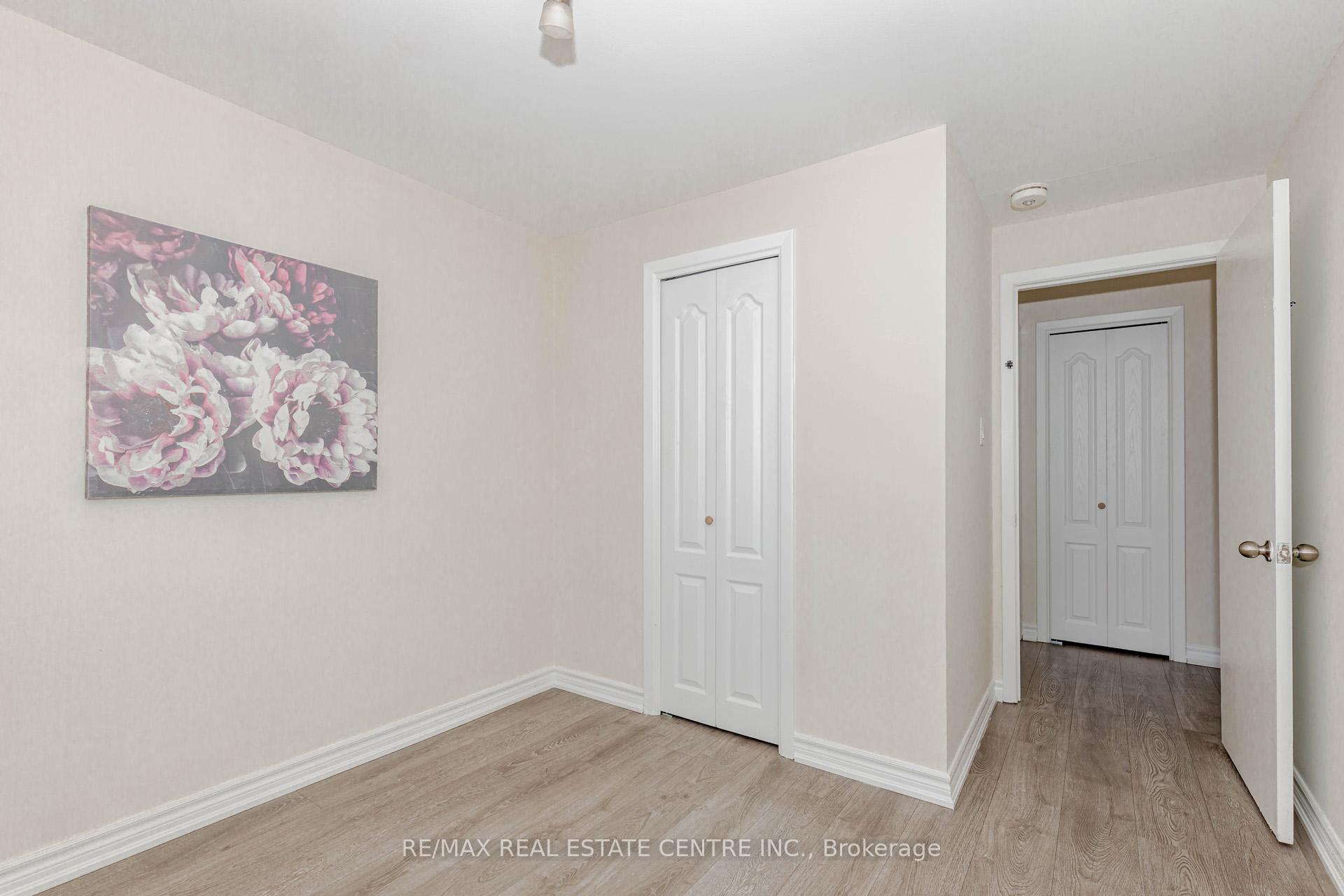 Photo 27 of 15 Benton Street, Brampton, Brampton East — HOMEH
