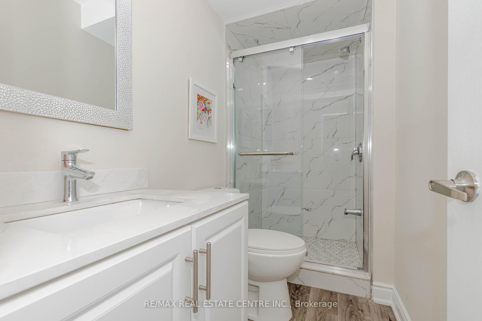 Photo 34 of 15 Benton Street, Brampton, Brampton East — HOMEH