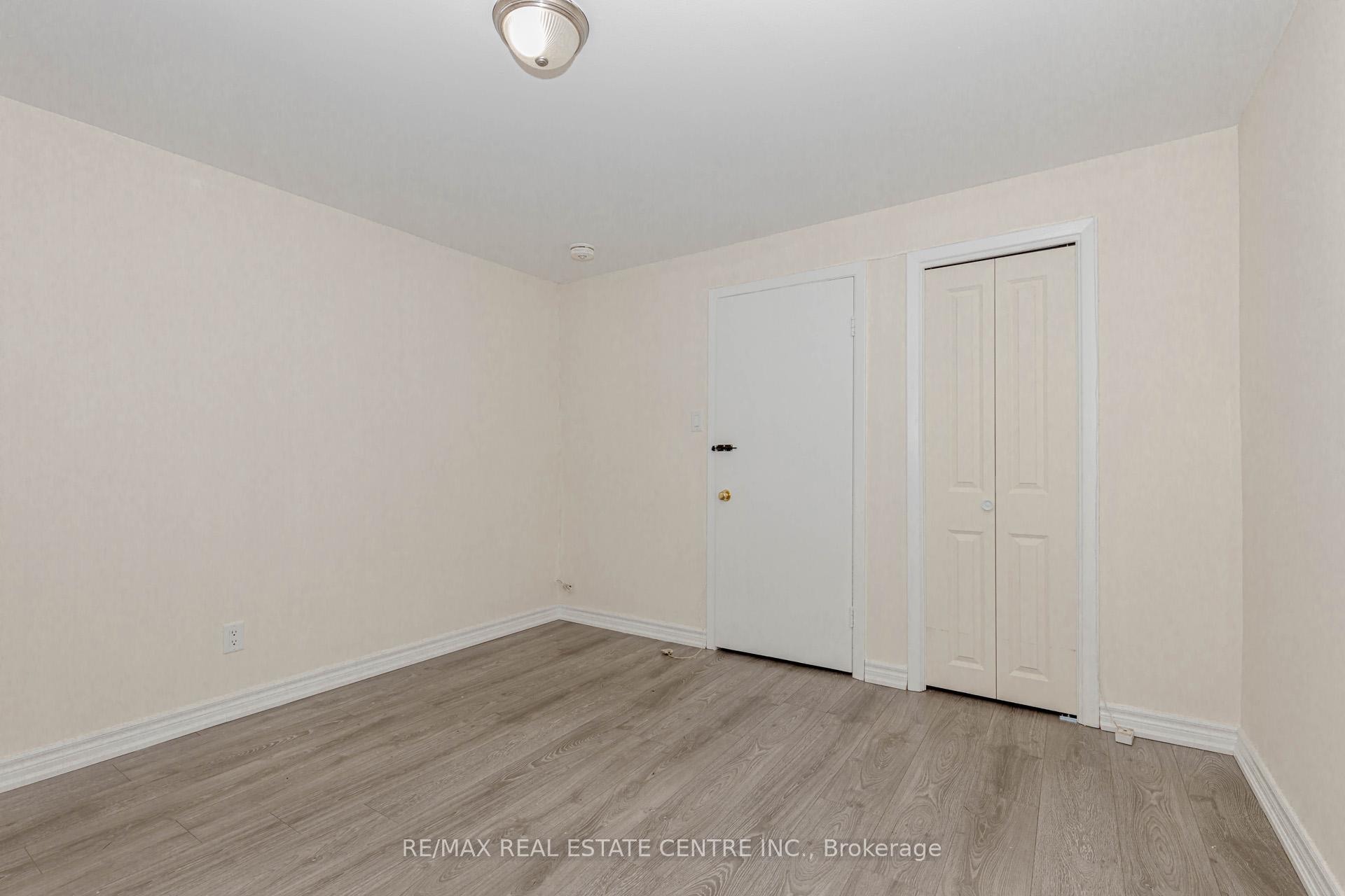 Photo 30 of 15 Benton Street, Brampton, Brampton East — HOMEH