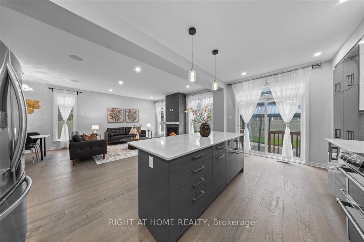 Photo 15 of 637 Vivera Place, Ottawa, Stittsville (North) — HOMEH