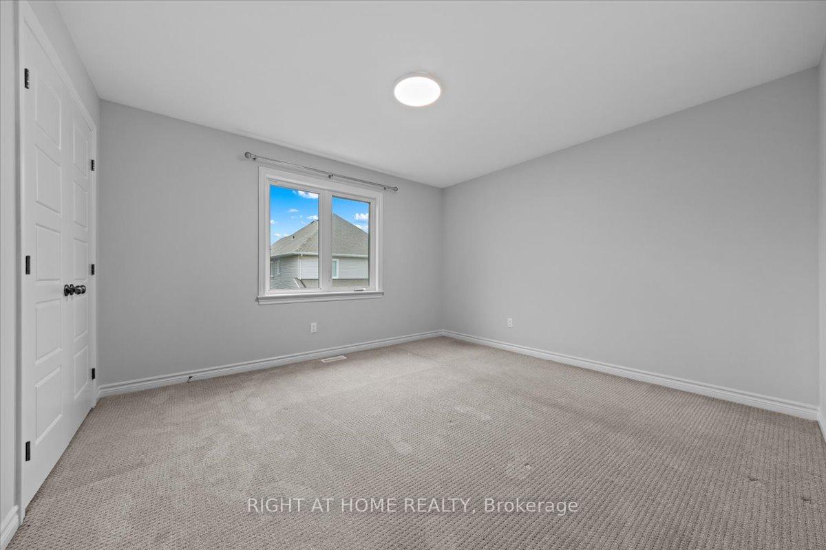 Photo 13 of 637 Vivera Place, Ottawa, Stittsville (North) — HOMEH