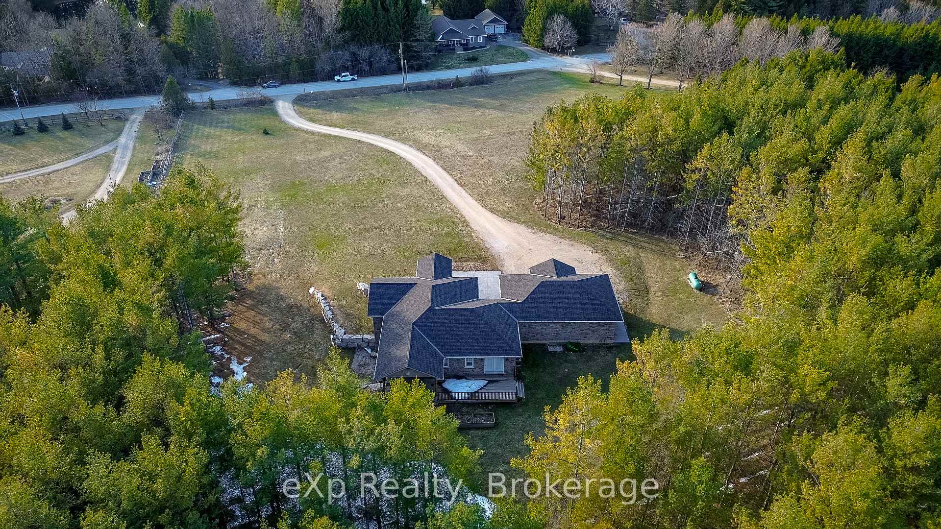 Photo 4 of 615641 Hamilton Lane, West Grey — HOMEH