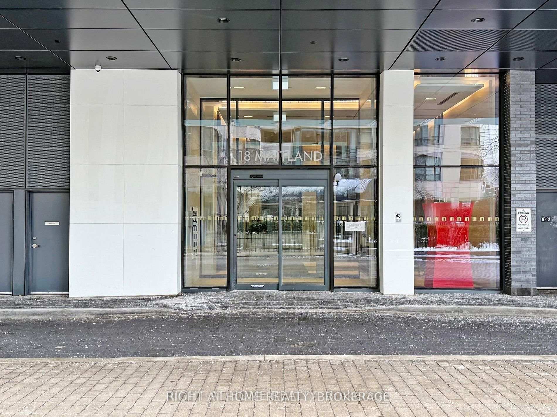 Photo 6 of Unit 1707, 18 Maitland Terrace, Toronto, Church-Yonge Corridor — HOMEH