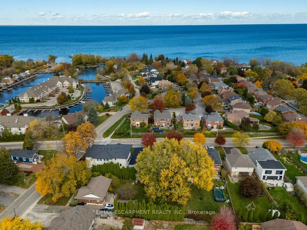 Photo 43 of 24 Lake Street, Grimsby, Grimsby Beach — HOMEH