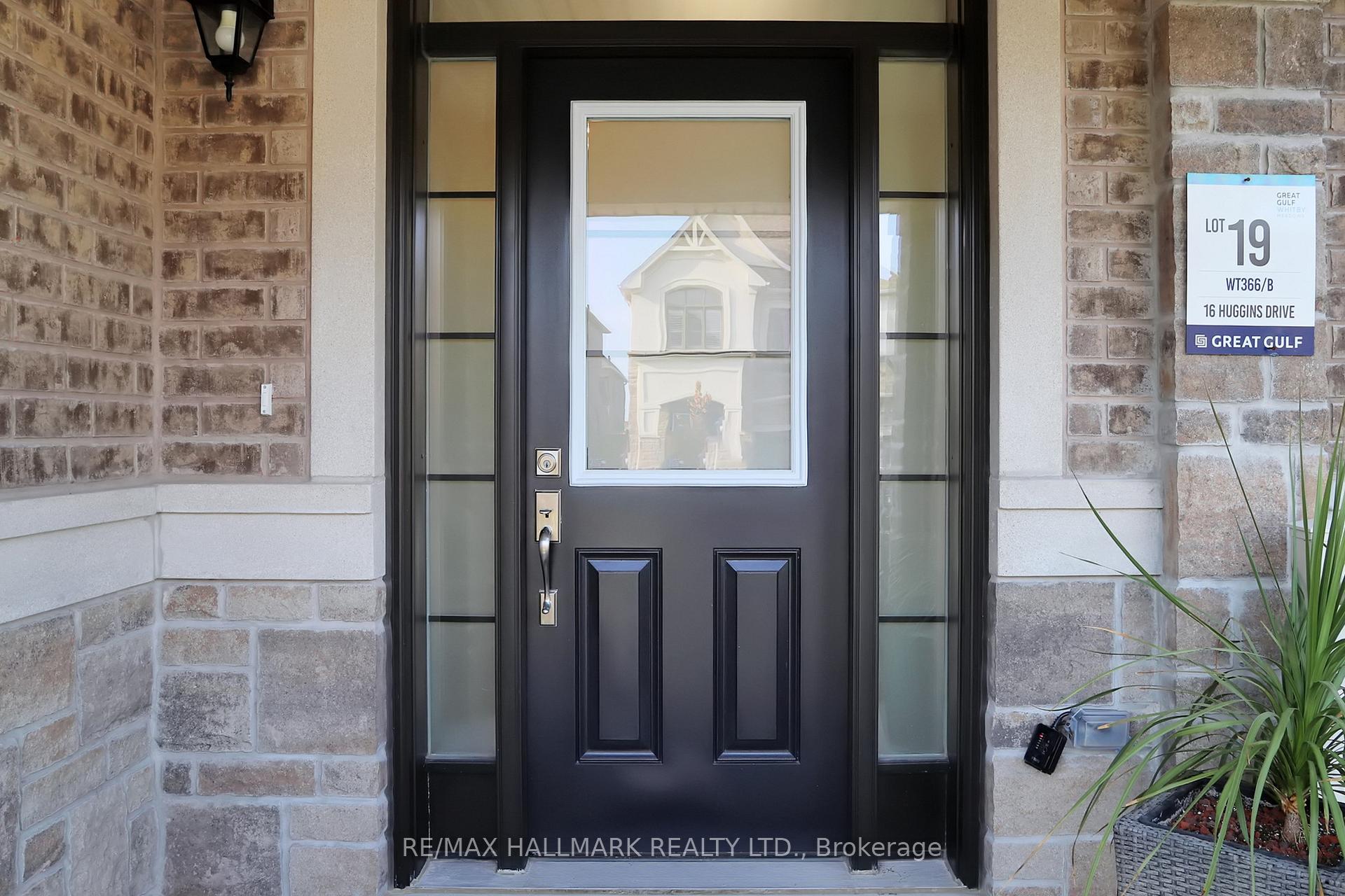 Photo 7 of 16 Huggins Drive, Whitby, Rural Whitby — HOMEH