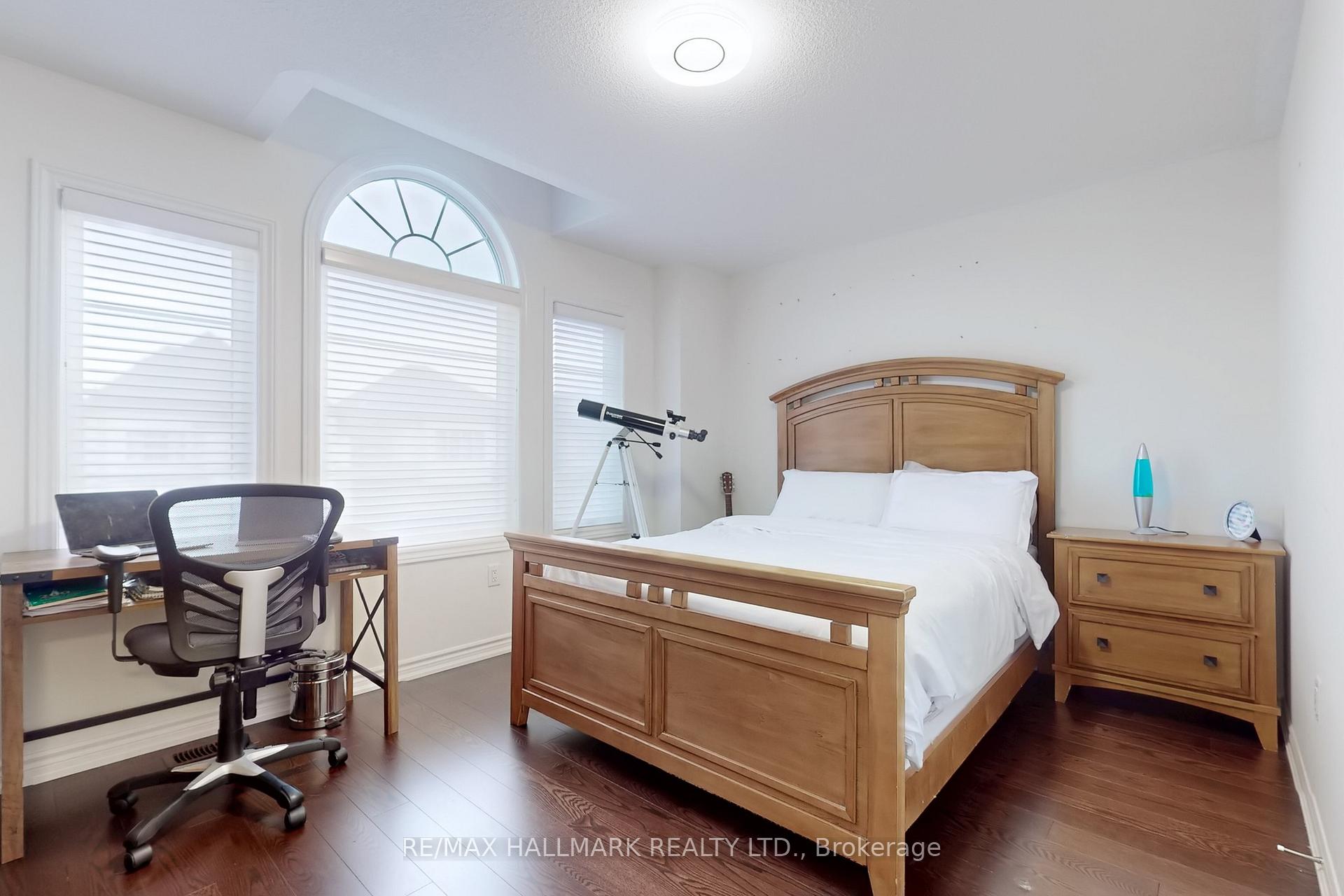Photo 22 of 16 Huggins Drive, Whitby, Rural Whitby — HOMEH
