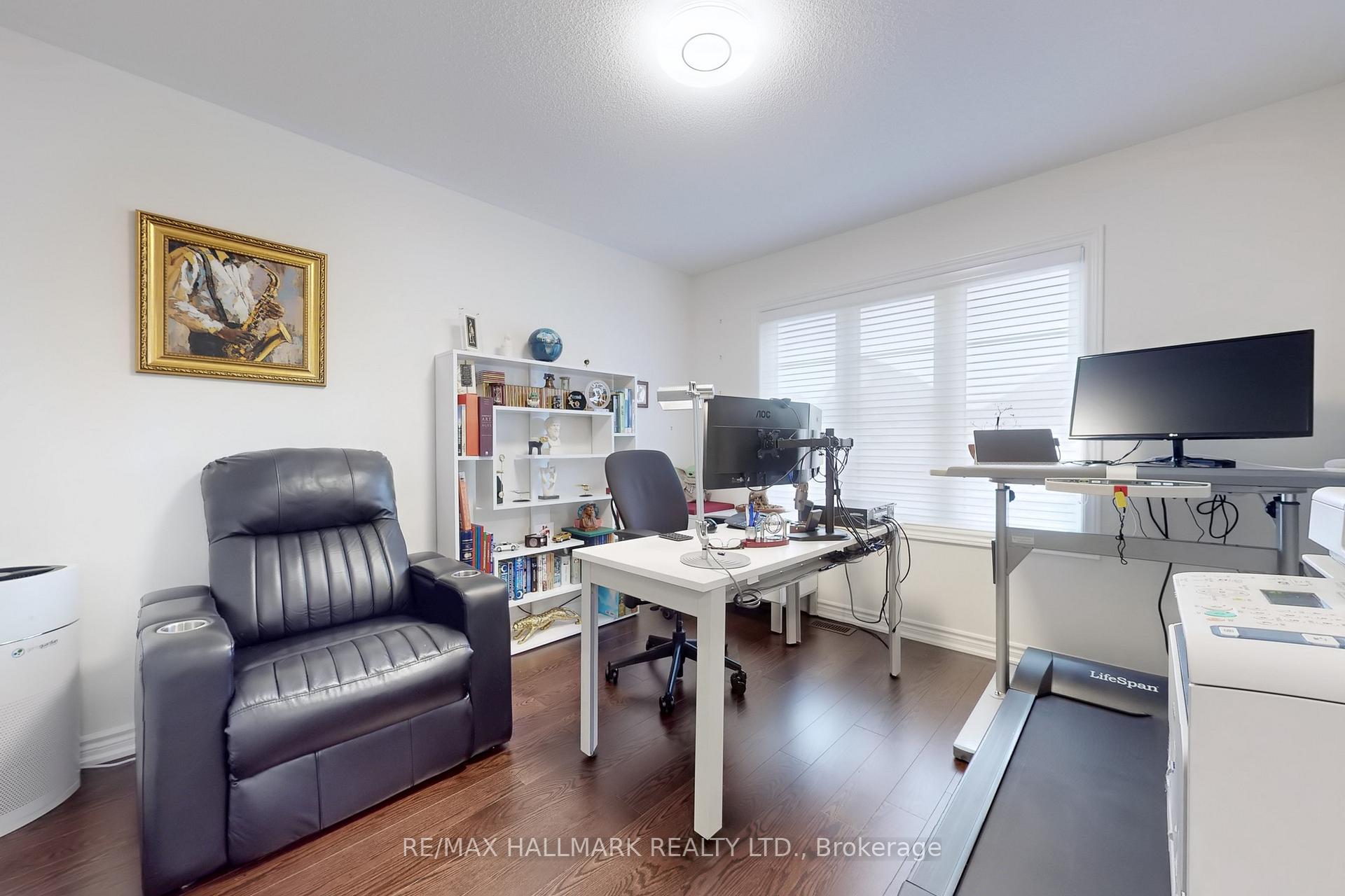 Photo 21 of 16 Huggins Drive, Whitby, Rural Whitby — HOMEH