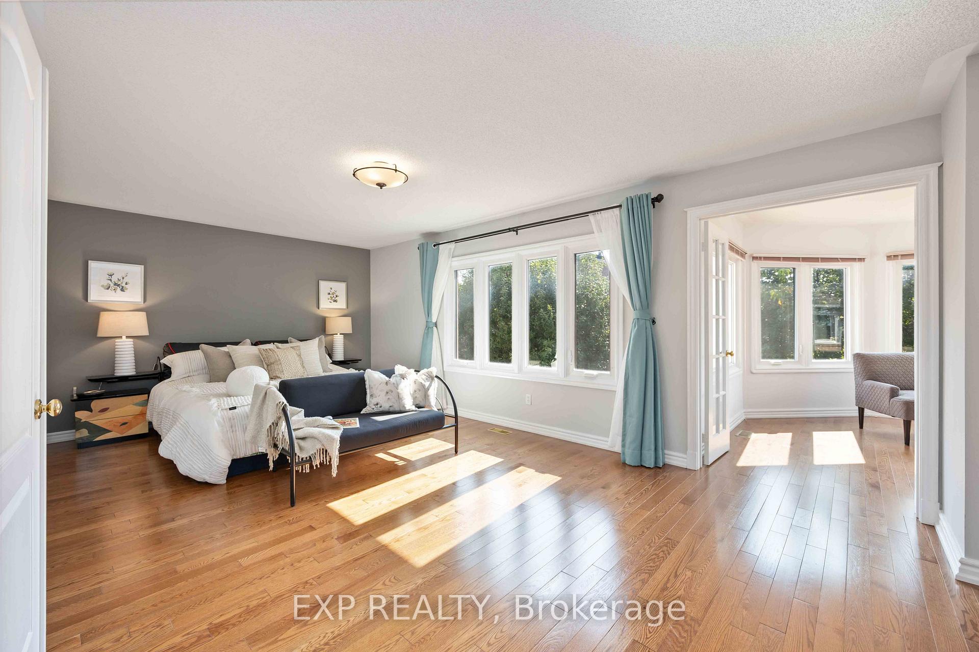 Photo 21 of 3 Hoodview Court, Markham, Buttonville — HOMEH