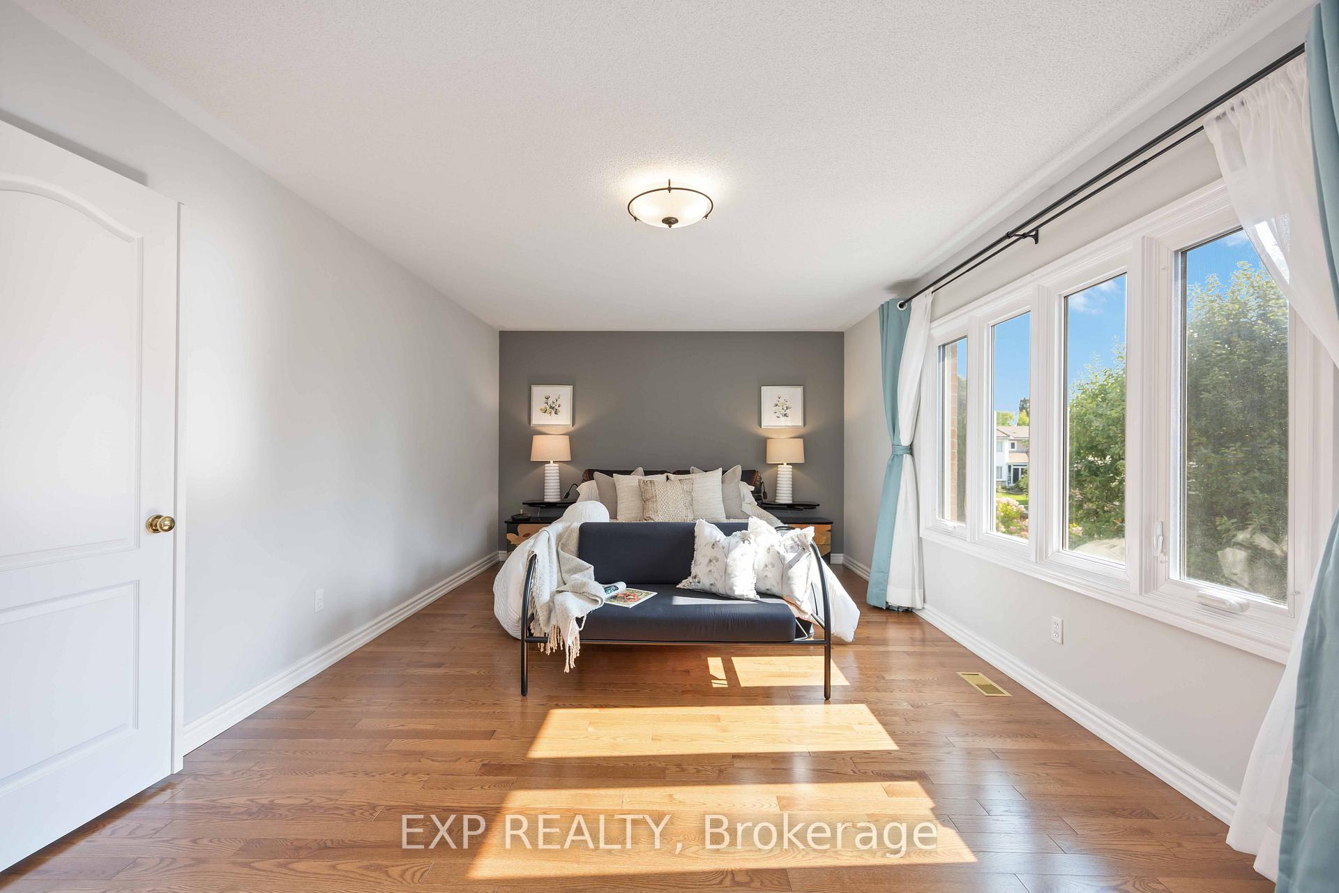 Photo 22 of 3 Hoodview Court, Markham, Buttonville — HOMEH
