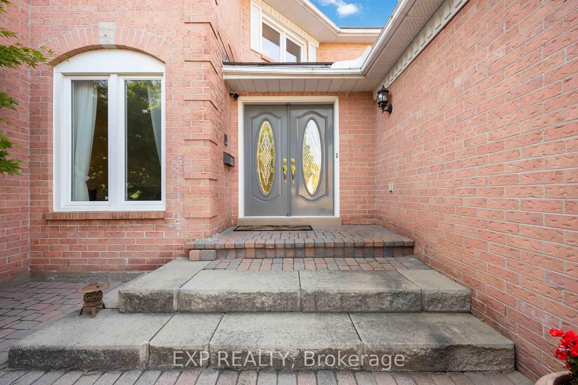 Photo 38 of 3 Hoodview Court, Markham, Buttonville — HOMEH