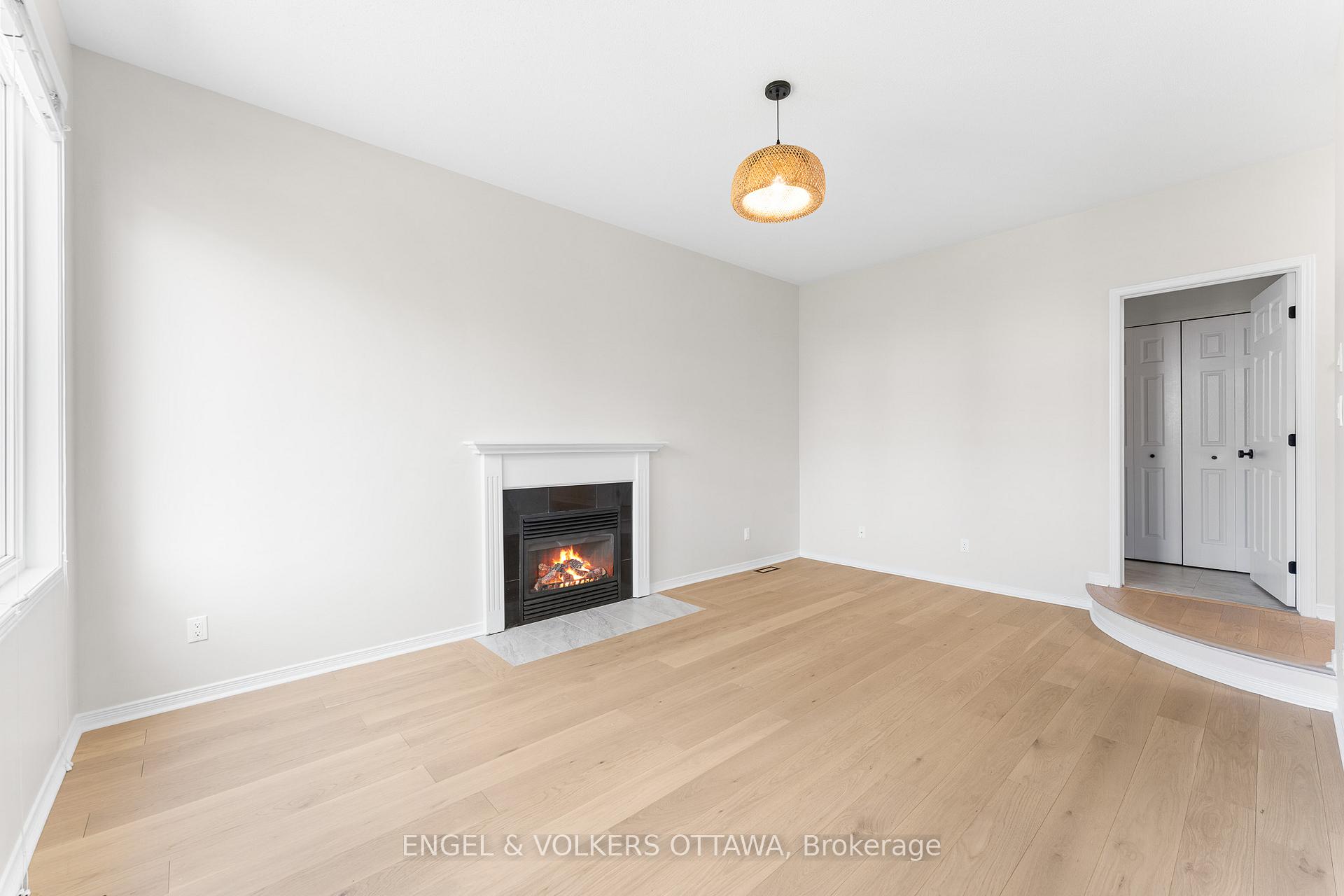 Photo 14 of 209 Allgrove Way, Ottawa, Stittsville (South) — HOMEH