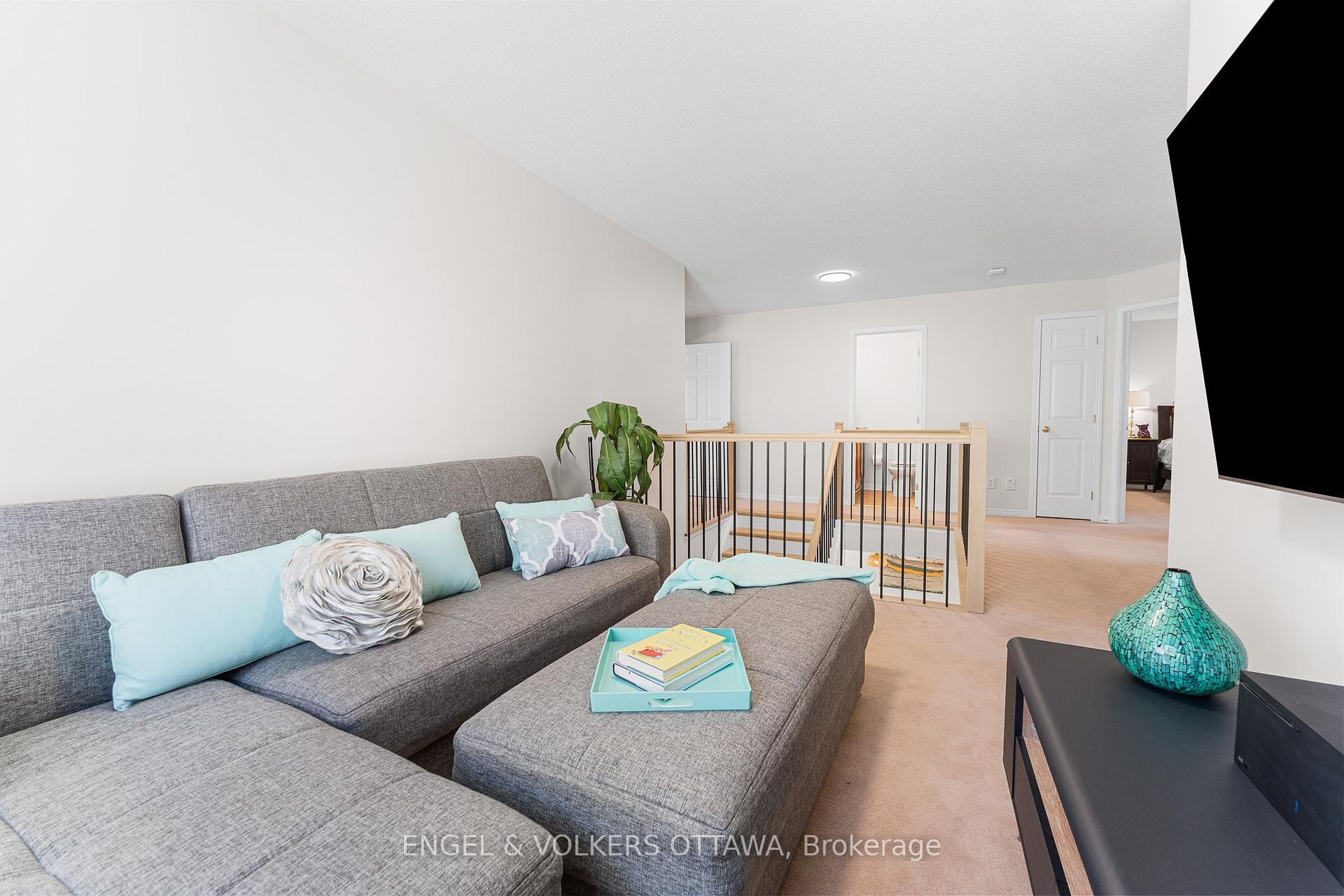Photo 32 of 209 Allgrove Way, Ottawa, Stittsville (South) — HOMEH