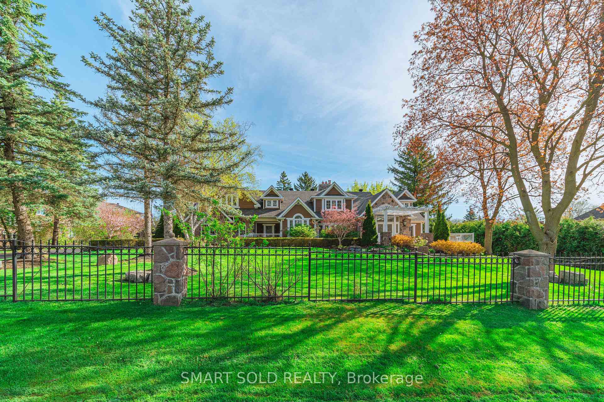 Photo 2 of 6 Bernadotte Drive, Markham, Devil's Elbow — HOMEH