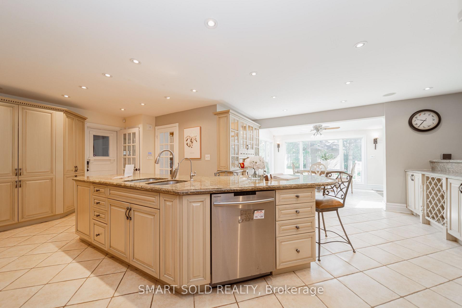 Photo 7 of 6 Bernadotte Drive, Markham, Devil's Elbow — HOMEH