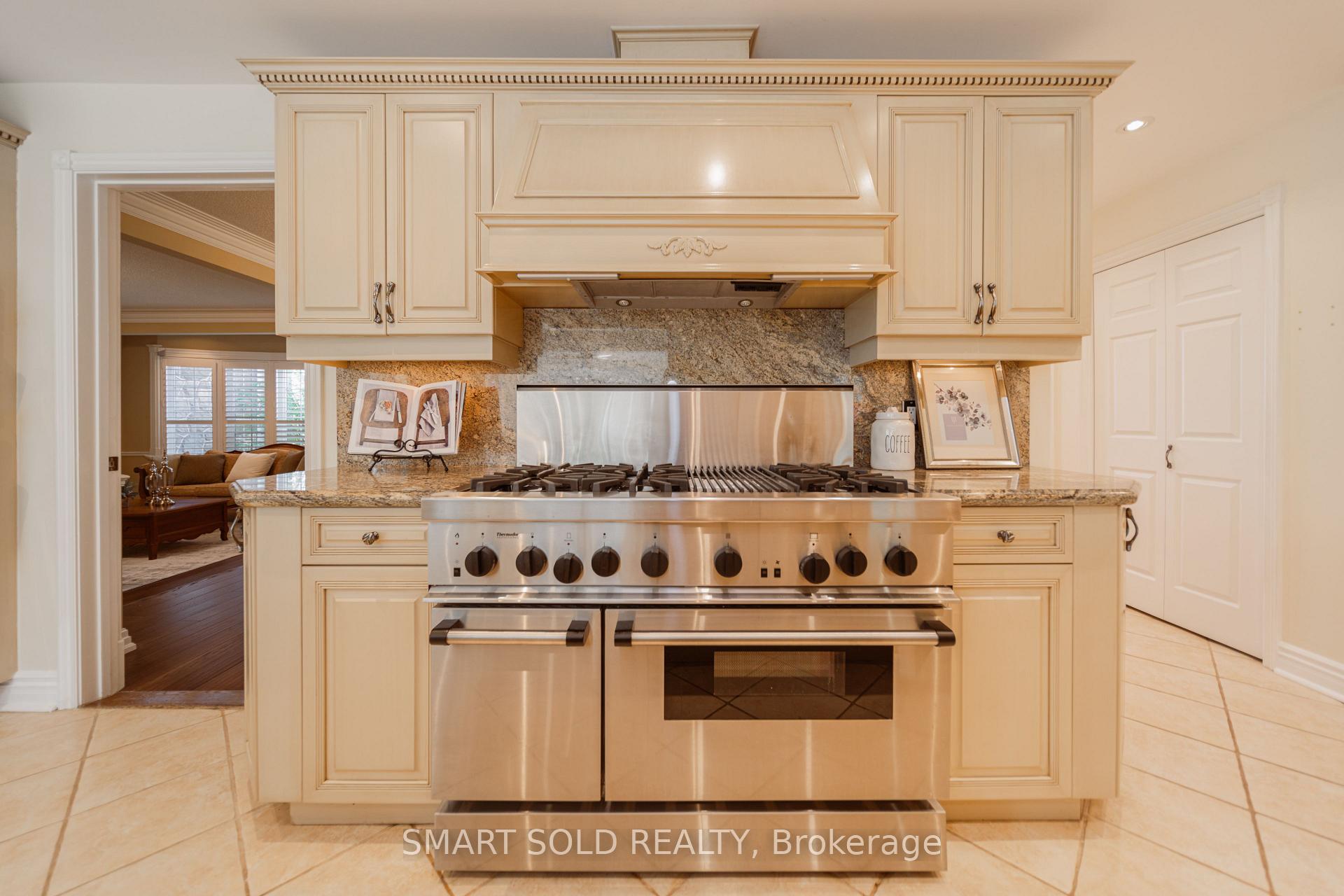 Photo 9 of 6 Bernadotte Drive, Markham, Devil's Elbow — HOMEH