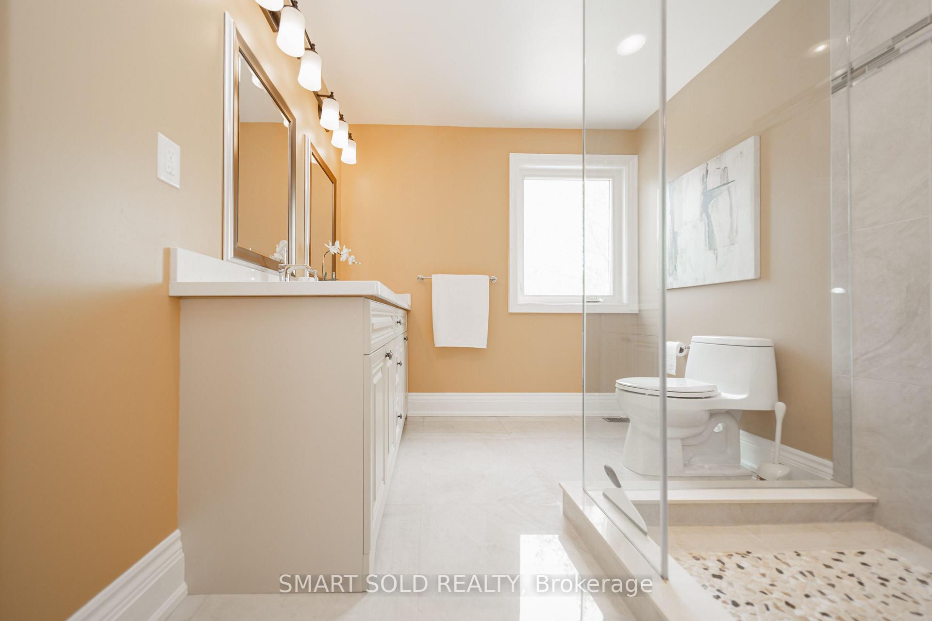 Photo 24 of 6 Bernadotte Drive, Markham, Devil's Elbow — HOMEH