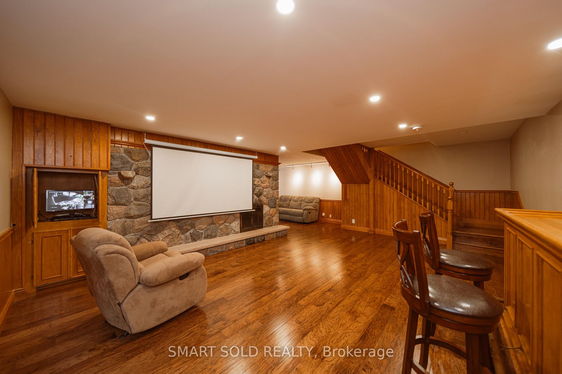 Photo 26 of 6 Bernadotte Drive, Markham, Devil's Elbow — HOMEH