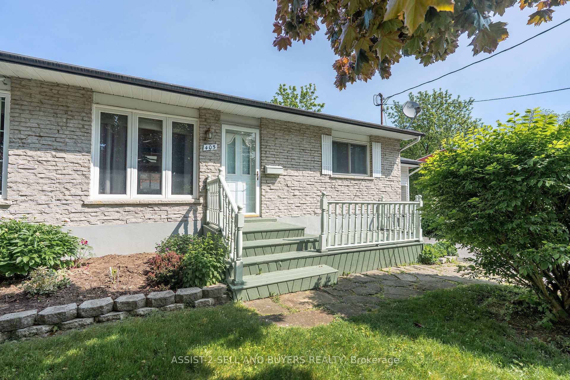 Photo 1 of 405 First Street E, Cornwall — HOMEH