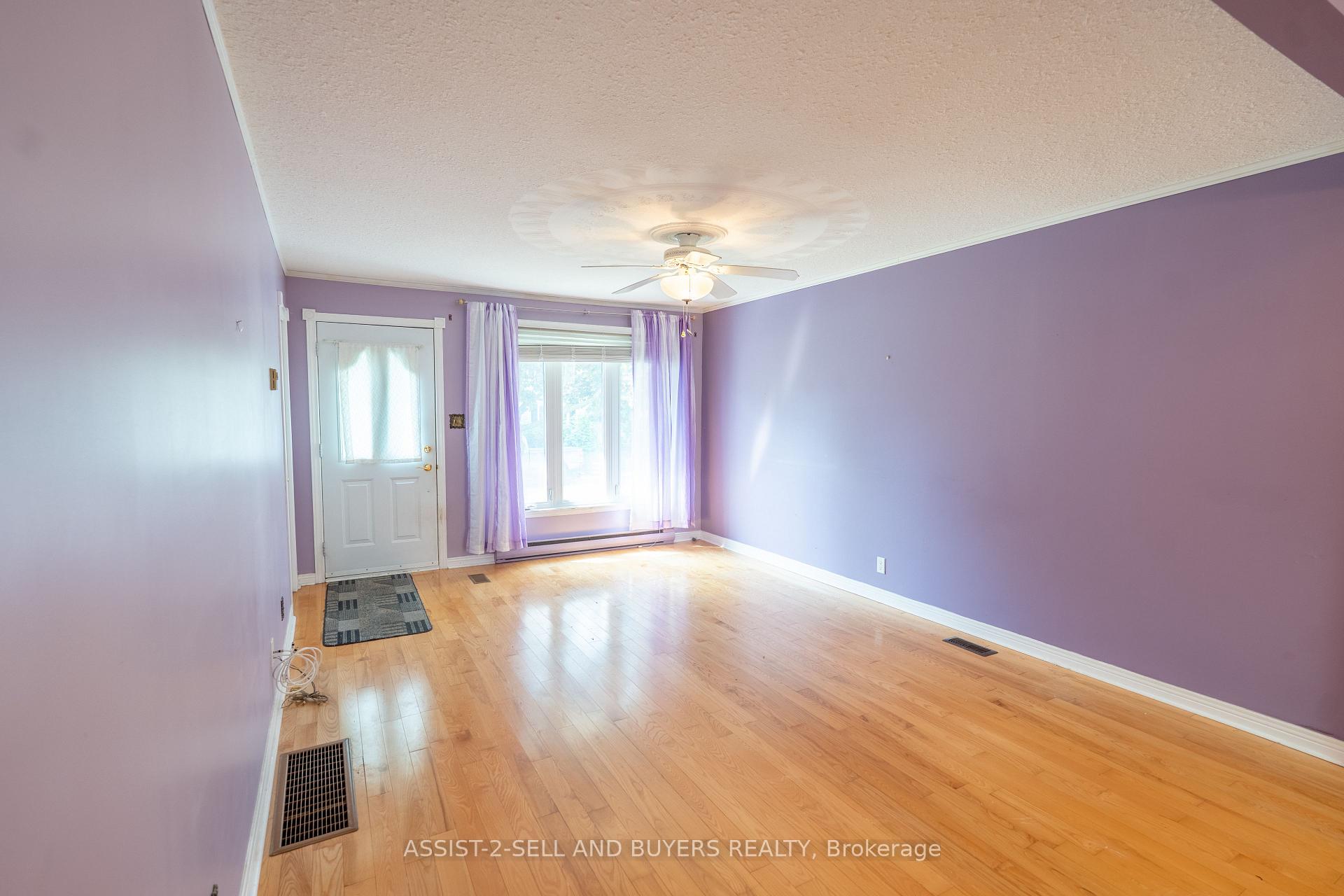 Photo 3 of 405 First Street E, Cornwall — HOMEH