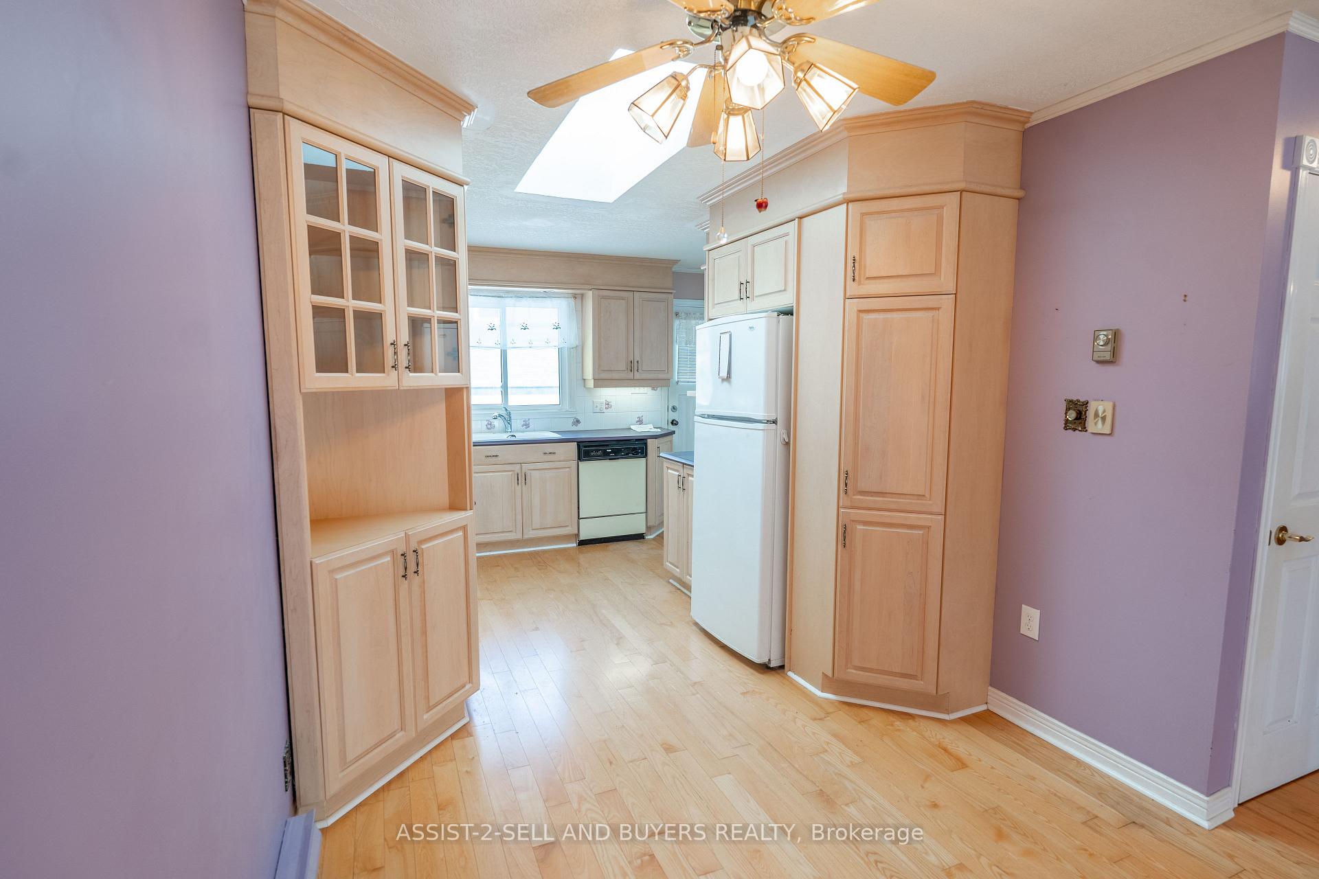 Photo 11 of 405 First Street E, Cornwall — HOMEH