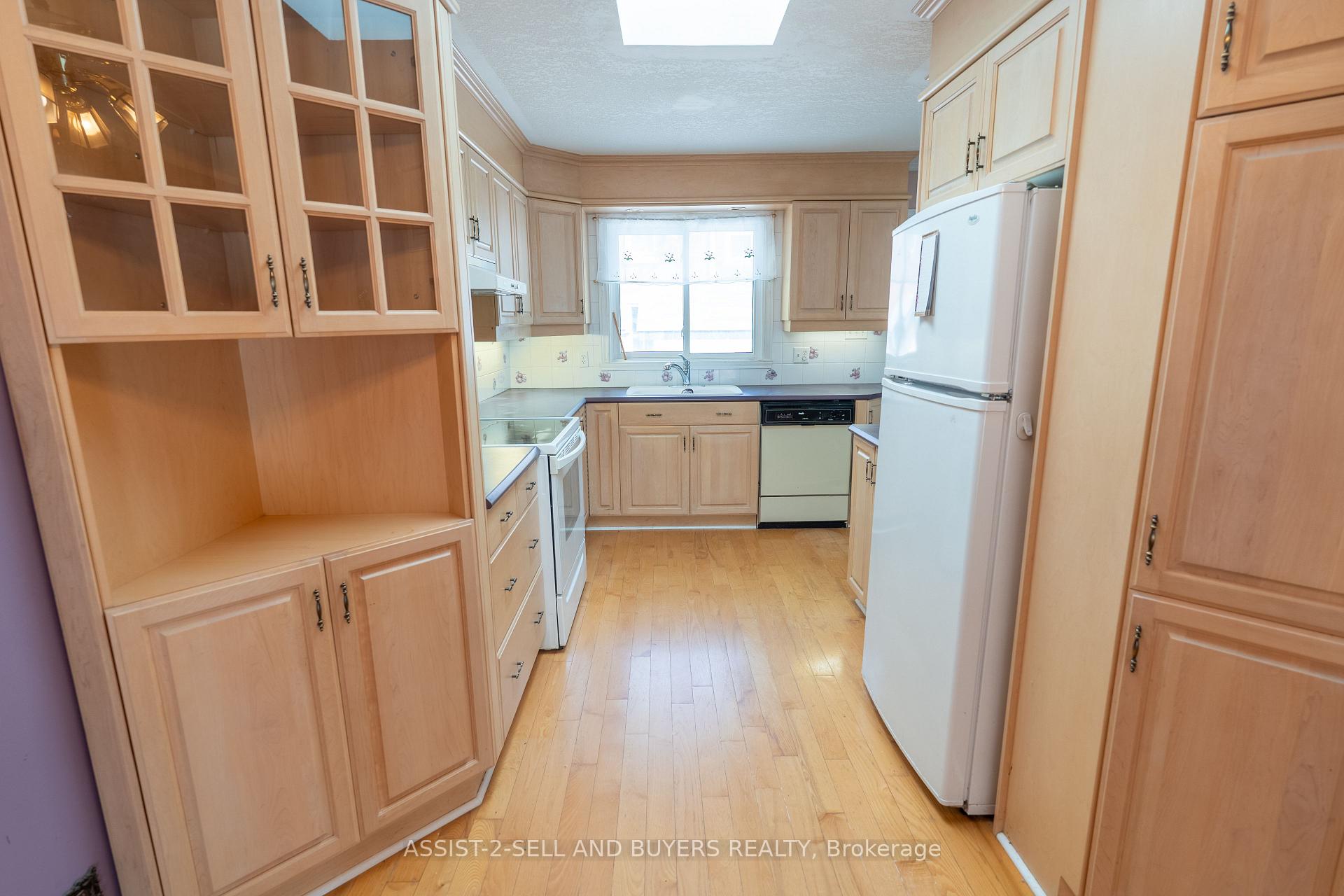 Photo 10 of 405 First Street E, Cornwall — HOMEH